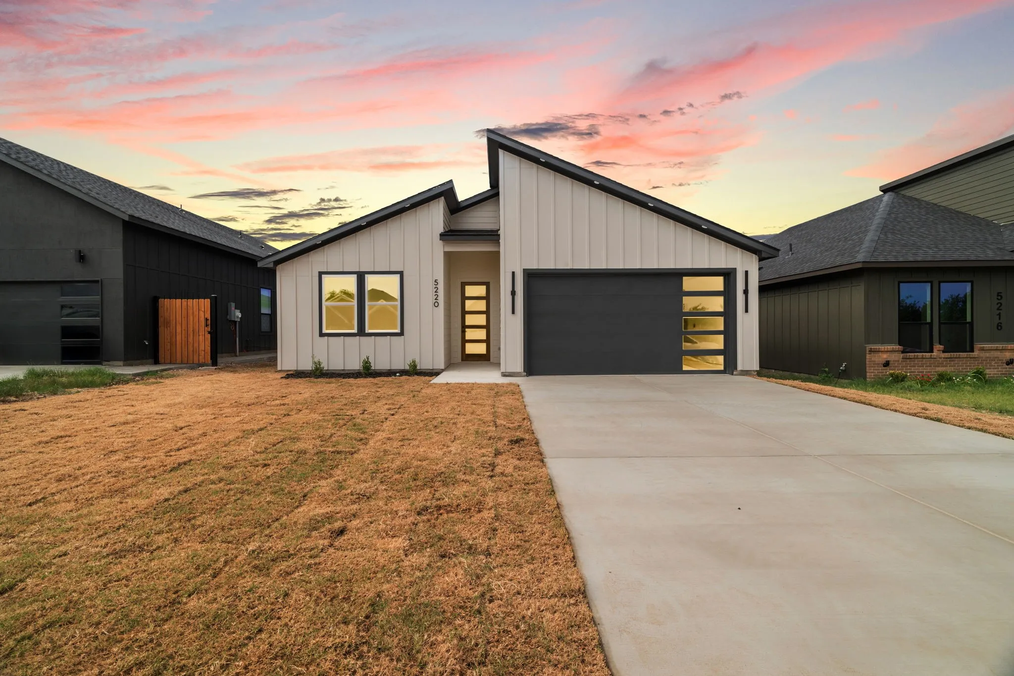 Single Family Residence For Sale in Tarrant County , 5220 Farnsworth Avenue, Fort Worth, Texas 76107, 3 Bedroom, 2 Bathroom, 2 Garage spaces, 1,603 Sqft, built in 2026, mls#21330293, Real Estate Agent in Fort Worth, Homes For Sale in Tarrant county, Homes For Sale in Fort Worth, Realtor in Fort Worth Texas, Real Estate Brokerage Independent Realty Texas, Luminita Cordes Realtor
