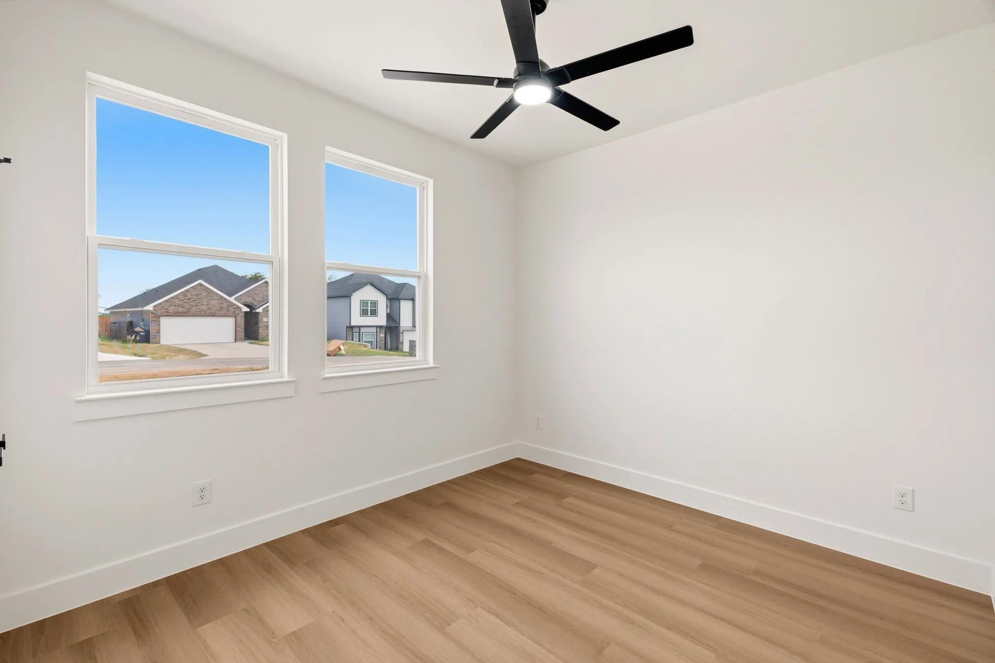 Single Family Residence For Sale in Tarrant County , 5220 Farnsworth Avenue, Fort Worth, Texas 76107, 3 Bedroom, 2 Bathroom, 2 Garage spaces, 1,603 Sqft, built in 2026, mls#21330293, Real Estate Agent in Fort Worth, Homes For Sale in Tarrant county, Homes For Sale in Fort Worth, Realtor in Fort Worth Texas, Real Estate Brokerage Independent Realty Texas, Luminita Cordes Realtor