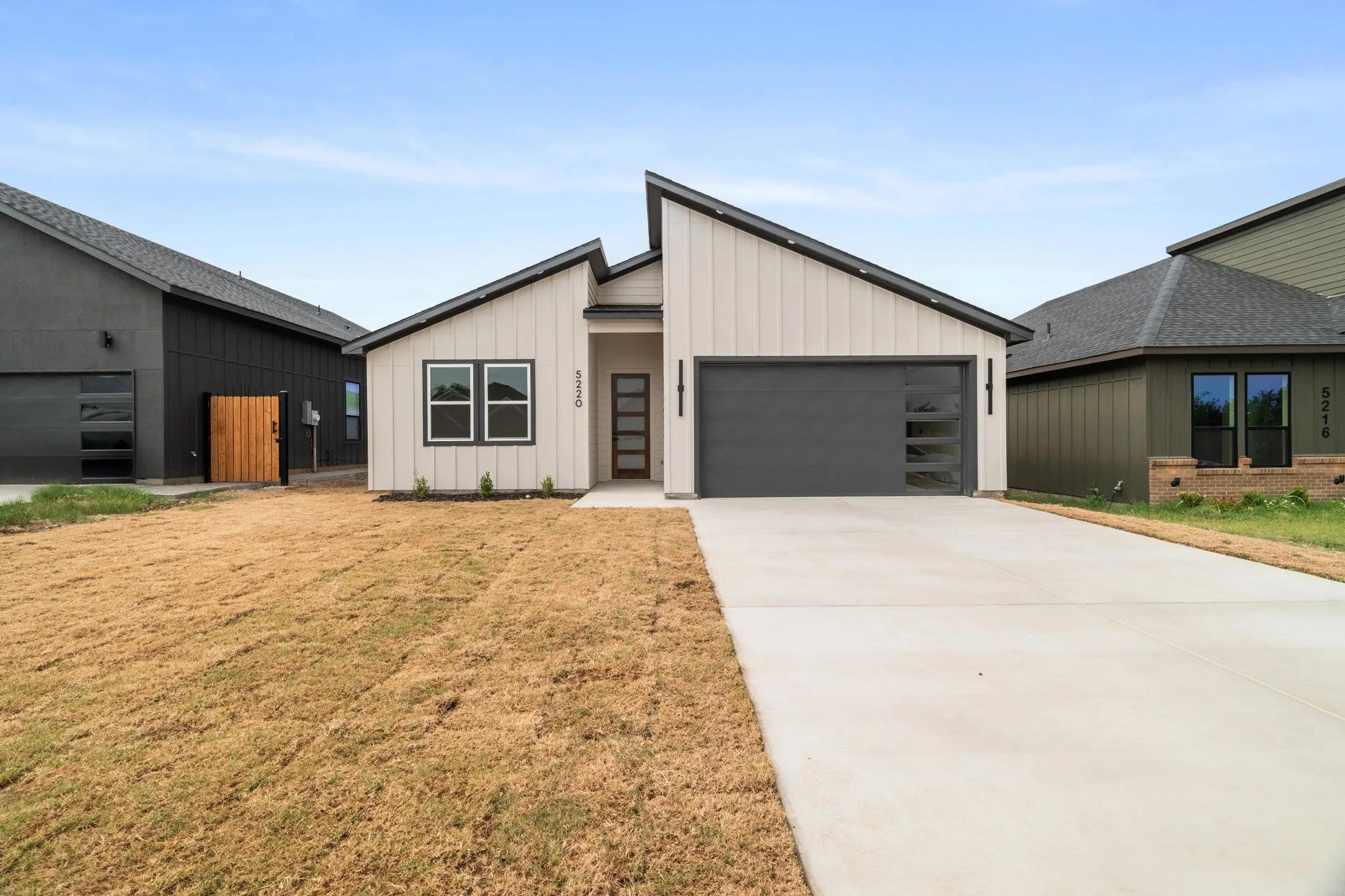 Single Family Residence For Sale in Tarrant County , 5220 Farnsworth Avenue, Fort Worth, Texas 76107, 3 Bedroom, 2 Bathroom, 2 Garage spaces, 1,603 Sqft, built in 2026, mls#21330293, Real Estate Agent in Fort Worth, Homes For Sale in Tarrant county, Homes For Sale in Fort Worth, Realtor in Fort Worth Texas, Real Estate Brokerage Independent Realty Texas, Luminita Cordes Realtor