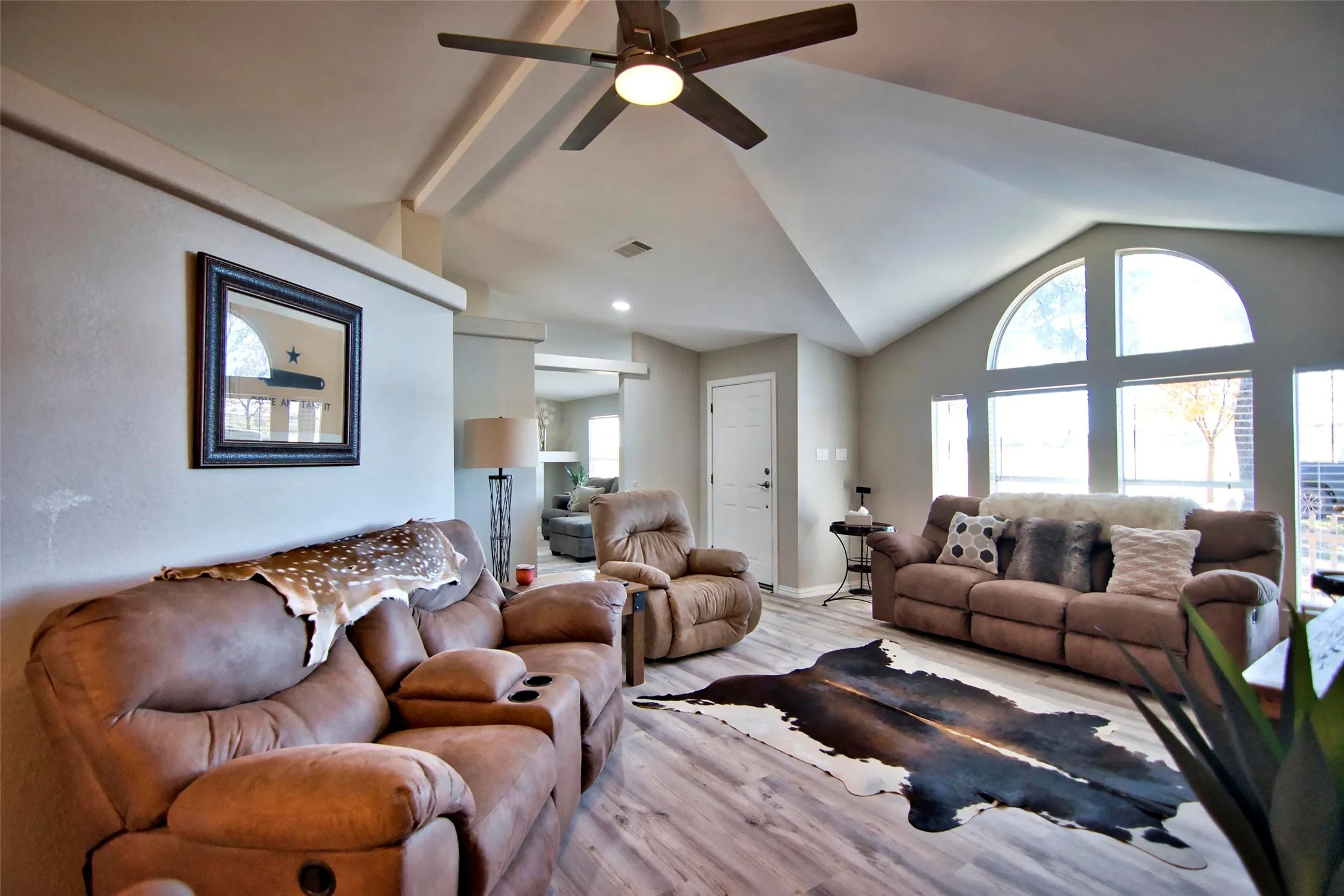 Mobile Home For Sale in San Saba County , 7255 County Road 124, San Saba, Texas 76877, 4 Bedroom, 3 Bathroom, Garage spaces, 1,960 Sqft, built in 1993, mls#21327912, Real Estate Agent in San Saba, Homes For Sale in San Saba county, Homes For Sale in San Saba, Realtor in San Saba Texas, Real Estate Brokerage Independent Realty Texas, Luminita Cordes Realtor