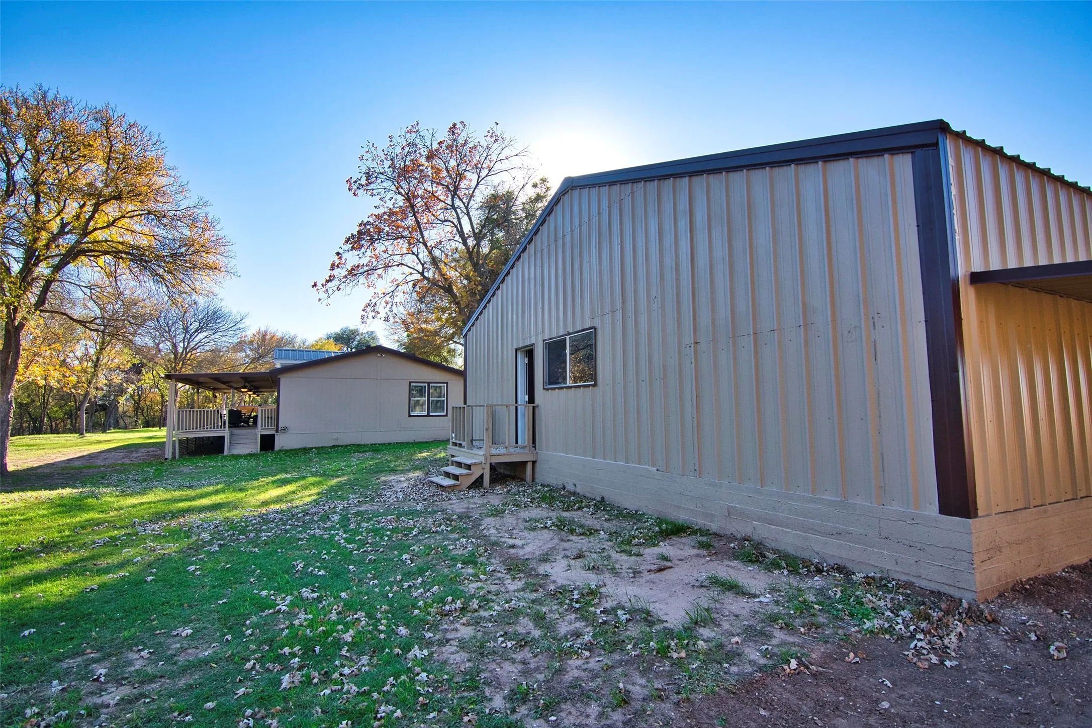 Mobile Home For Sale in San Saba County , 7255 County Road 124, San Saba, Texas 76877, 4 Bedroom, 3 Bathroom, Garage spaces, 1,960 Sqft, built in 1993, mls#21327912, Real Estate Agent in San Saba, Homes For Sale in San Saba county, Homes For Sale in San Saba, Realtor in San Saba Texas, Real Estate Brokerage Independent Realty Texas, Luminita Cordes Realtor