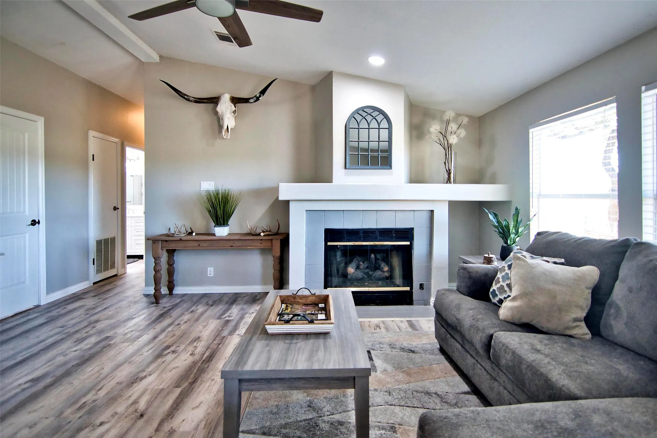 Mobile Home For Sale in San Saba County , 7255 County Road 124, San Saba, Texas 76877, 4 Bedroom, 3 Bathroom, Garage spaces, 1,960 Sqft, built in 1993, mls#21327912, Real Estate Agent in San Saba, Homes For Sale in San Saba county, Homes For Sale in San Saba, Realtor in San Saba Texas, Real Estate Brokerage Independent Realty Texas, Luminita Cordes Realtor