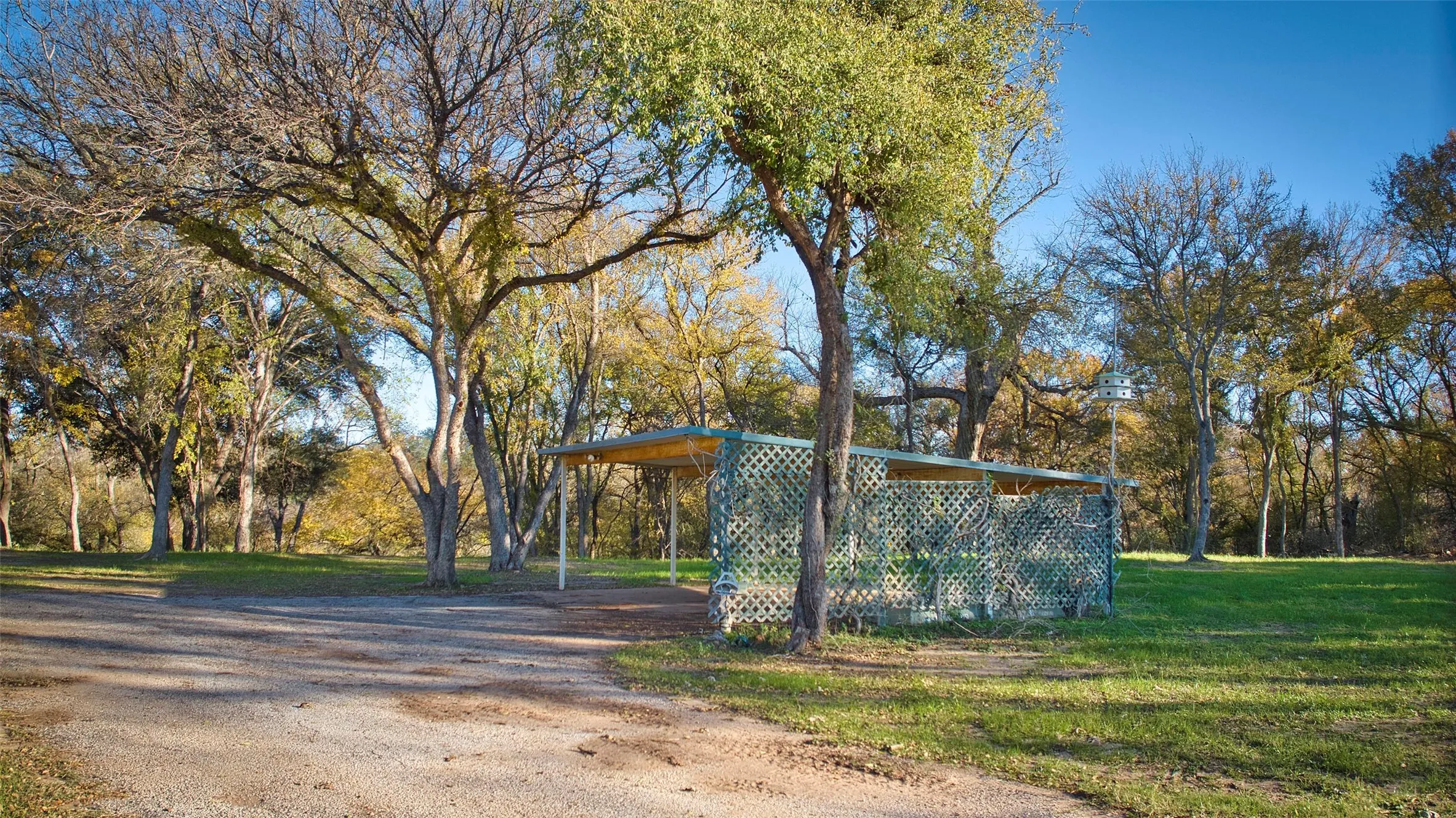 Mobile Home For Sale in San Saba County , 7255 County Road 124, San Saba, Texas 76877, 4 Bedroom, 3 Bathroom, Garage spaces, 1,960 Sqft, built in 1993, mls#21327912, Real Estate Agent in San Saba, Homes For Sale in San Saba county, Homes For Sale in San Saba, Realtor in San Saba Texas, Real Estate Brokerage Independent Realty Texas, Luminita Cordes Realtor
