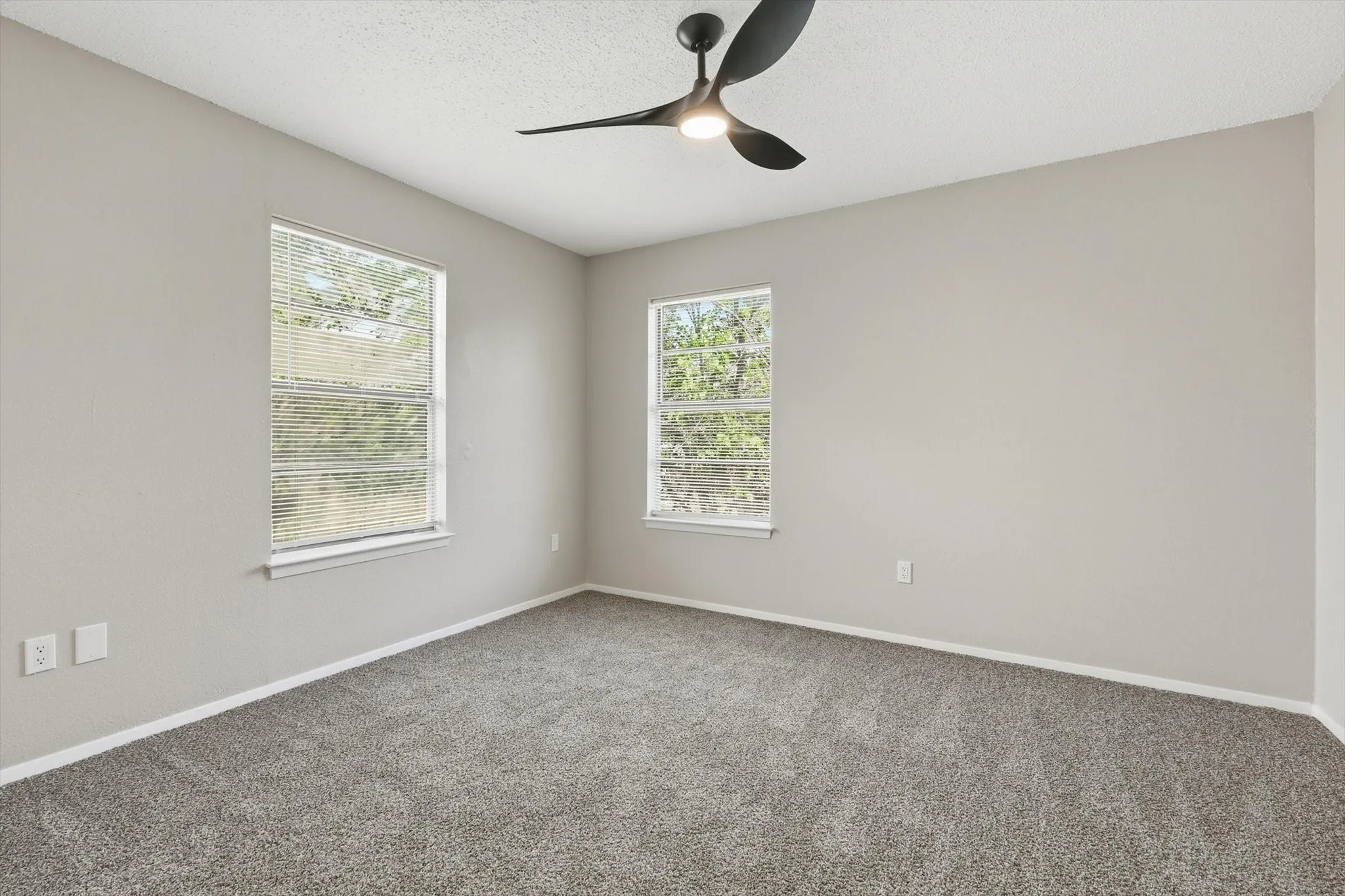 Quadruplex For Sale in Tarrant County , 316 Cambridge Drive, Saginaw, Texas 76179, 8 Bedroom, 8 Bathroom, Garage spaces, 0 Sqft, built in 1982, mls#21328690, Real Estate Agent in Saginaw, Homes For Sale in Tarrant county, Homes For Sale in Saginaw, Realtor in Saginaw Texas, Real Estate Brokerage Independent Realty Texas, Luminita Cordes Realtor