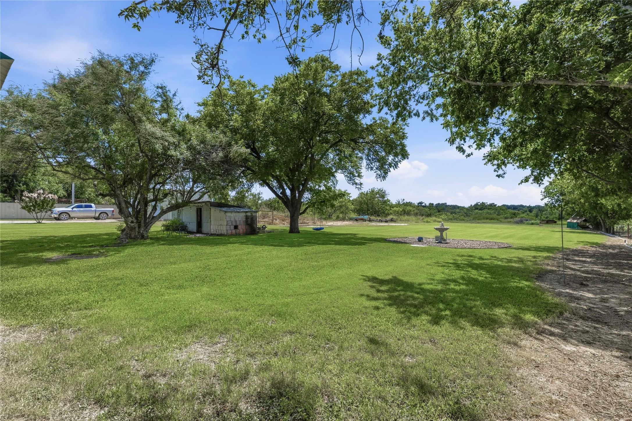 Single Family Residence For Sale in Brown County , 19175 Highway 183 N, May, Texas 76857, 2 Bedroom, 1 Bathroom, 1 Garage spaces, 1,198 Sqft, built in 0, mls#21329767, Real Estate Agent in May, Homes For Sale in Brown county, Homes For Sale in May, Realtor in May Texas, Real Estate Brokerage Independent Realty Texas, Luminita Cordes Realtor