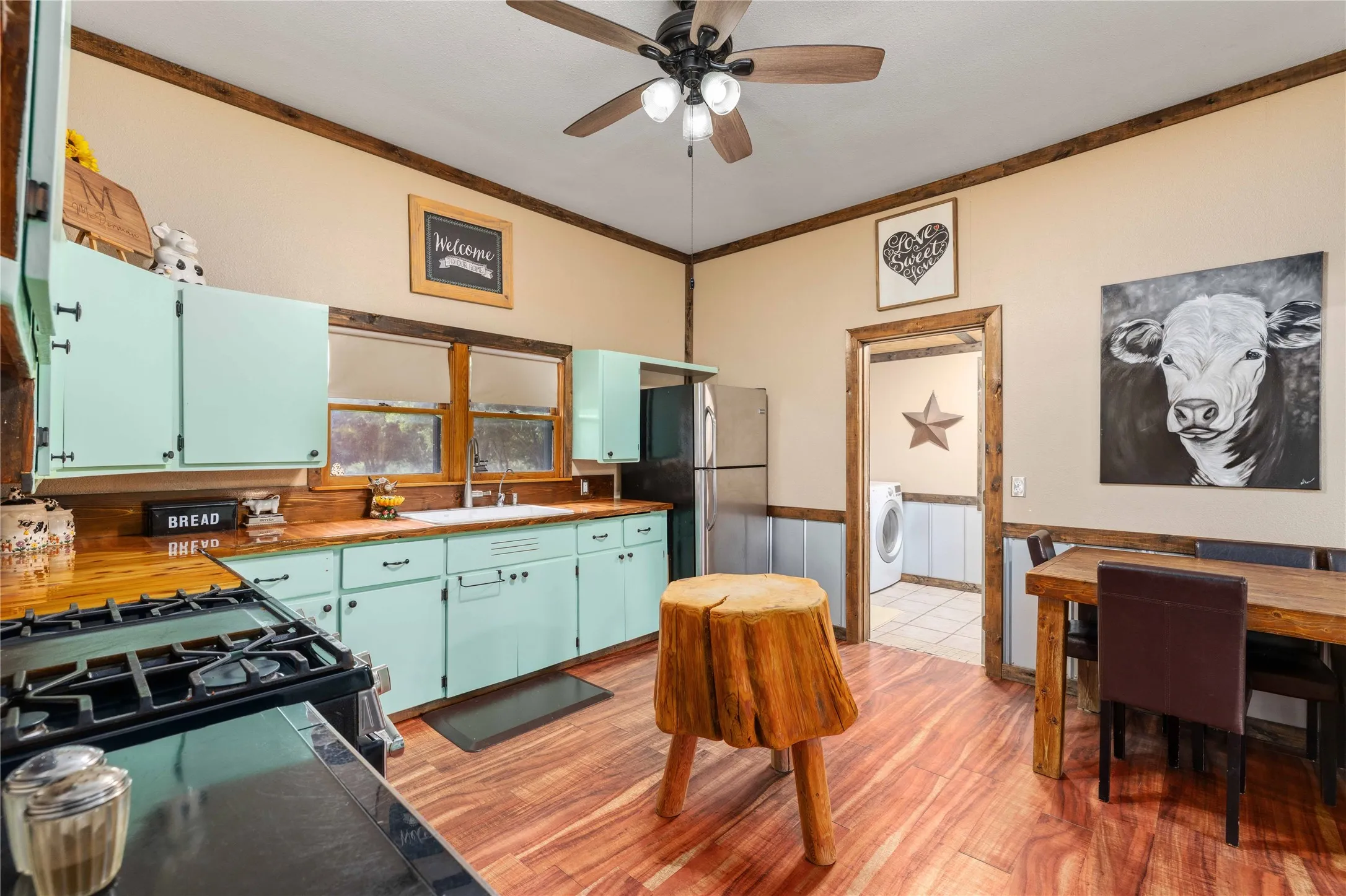 Single Family Residence For Sale in Brown County , 19175 Highway 183 N, May, Texas 76857, 2 Bedroom, 1 Bathroom, 1 Garage spaces, 1,198 Sqft, built in 0, mls#21329767, Real Estate Agent in May, Homes For Sale in Brown county, Homes For Sale in May, Realtor in May Texas, Real Estate Brokerage Independent Realty Texas, Luminita Cordes Realtor