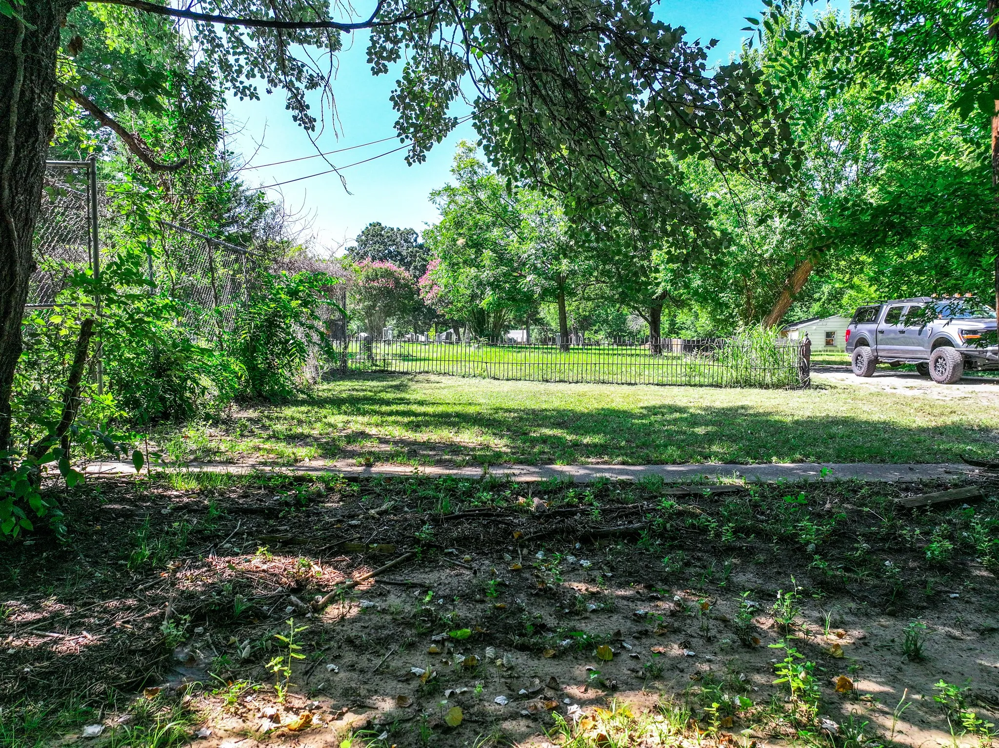 Unimproved Land For Sale in Red River (TX) County , TBD W Taylor Street, Clarksville, Texas 75426, 0, 0, Garage spaces, 0 Sqft, built in 0, mls#21330306, Real Estate Agent in Clarksville, Homes For Sale in Red River (TX) county, Homes For Sale in Clarksville, Realtor in Clarksville Texas, Real Estate Brokerage Independent Realty Texas, Luminita Cordes Realtor