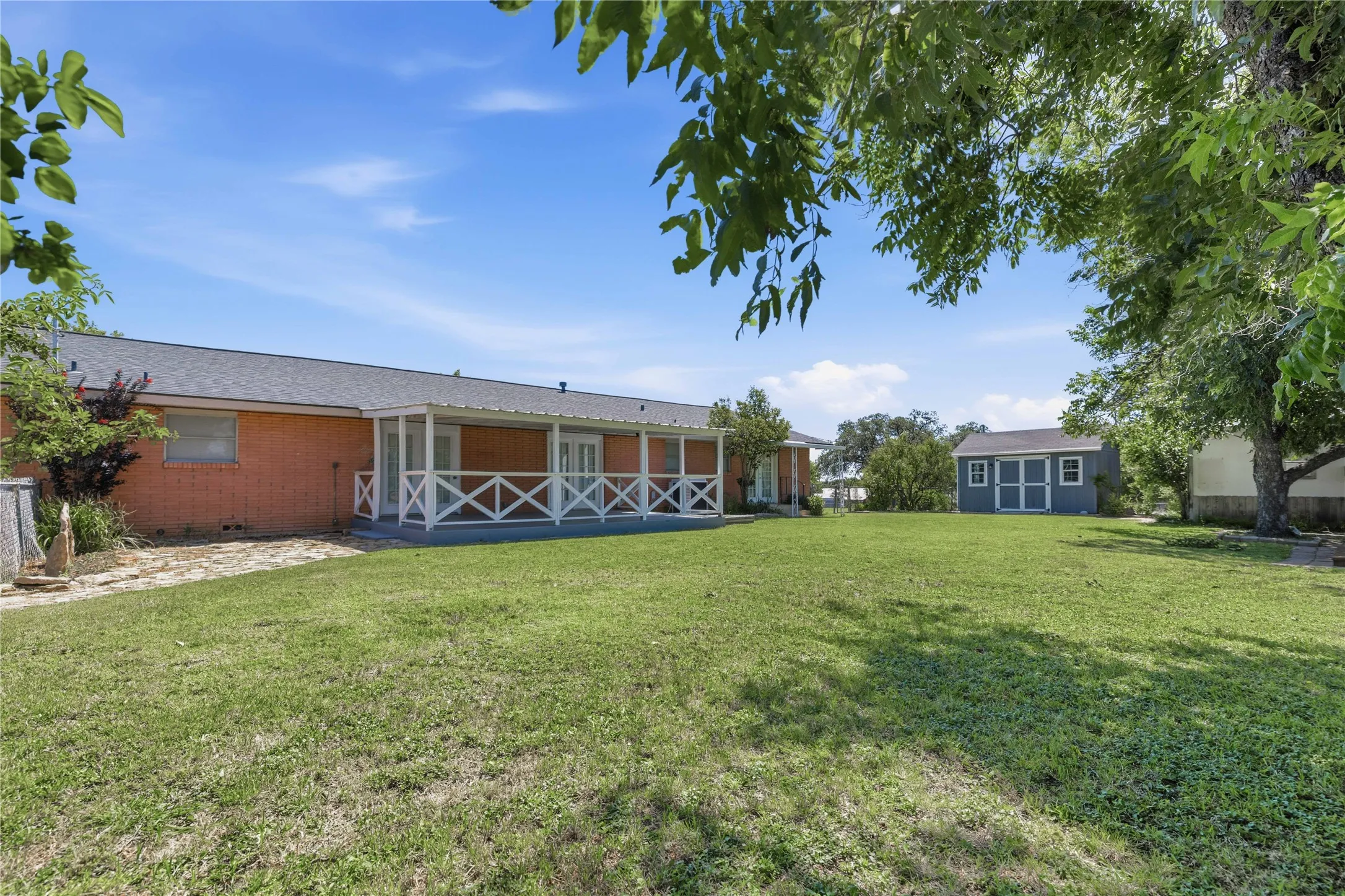 Single Family Residence For Sale in Brown County , 1301 15th Street, Brownwood, Texas 76801, 4 Bedroom, 3 Bathroom, 2 Garage spaces, 2,491 Sqft, built in 0, mls#21330342, Real Estate Agent in Brownwood, Homes For Sale in Brown county, Homes For Sale in Brownwood, Realtor in Brownwood Texas, Real Estate Brokerage Independent Realty Texas, Luminita Cordes Realtor