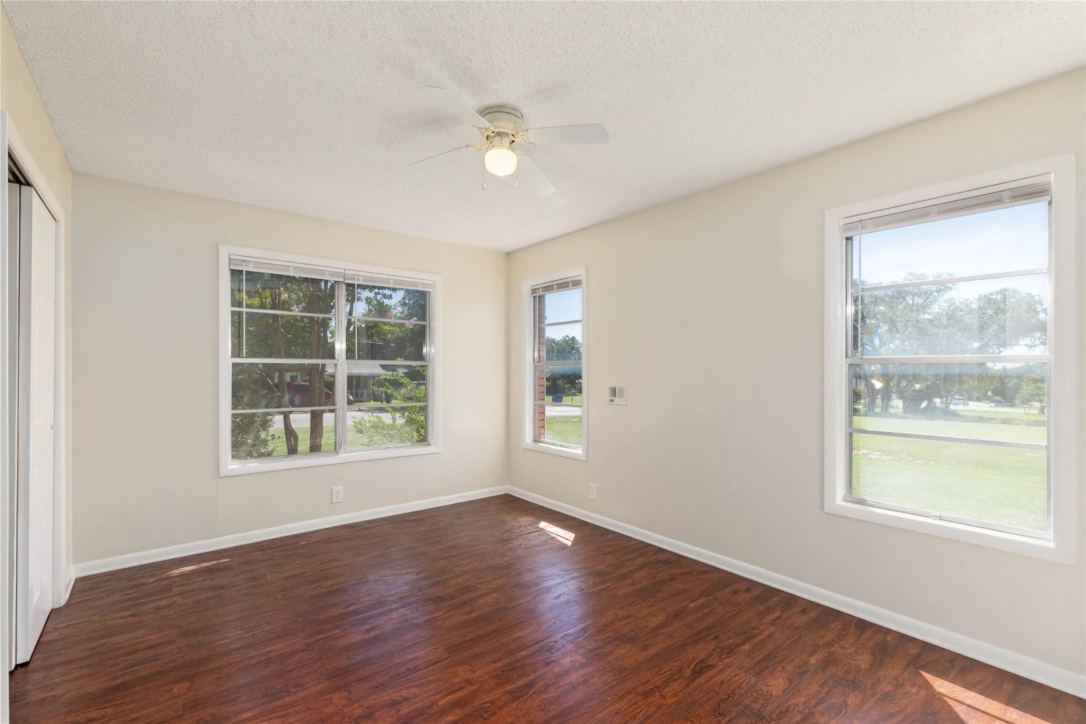 Single Family Residence For Sale in Brown County , 1301 15th Street, Brownwood, Texas 76801, 4 Bedroom, 3 Bathroom, 2 Garage spaces, 2,491 Sqft, built in 0, mls#21330342, Real Estate Agent in Brownwood, Homes For Sale in Brown county, Homes For Sale in Brownwood, Realtor in Brownwood Texas, Real Estate Brokerage Independent Realty Texas, Luminita Cordes Realtor
