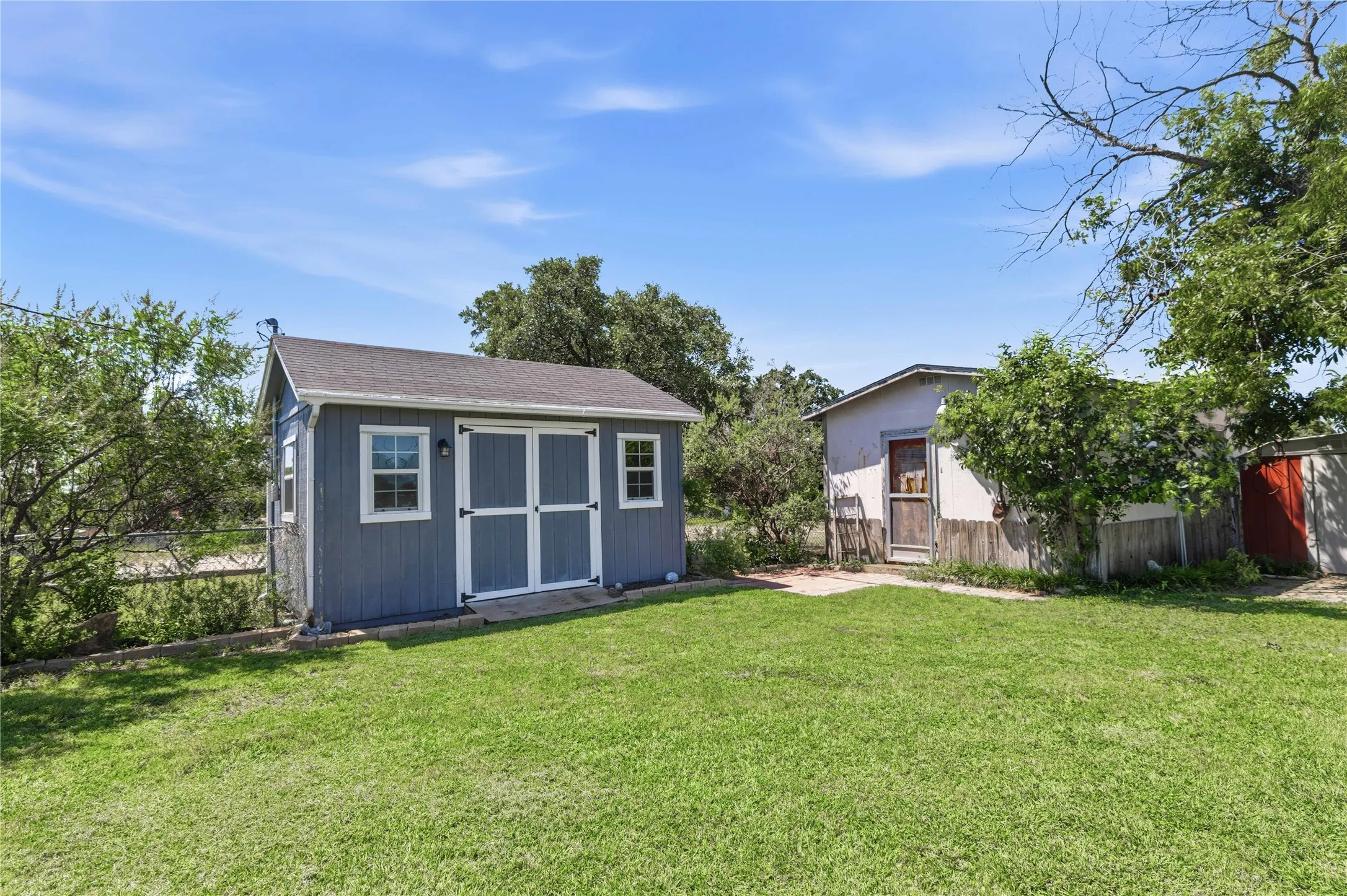 Single Family Residence For Sale in Brown County , 1301 15th Street, Brownwood, Texas 76801, 4 Bedroom, 3 Bathroom, 2 Garage spaces, 2,491 Sqft, built in 0, mls#21330342, Real Estate Agent in Brownwood, Homes For Sale in Brown county, Homes For Sale in Brownwood, Realtor in Brownwood Texas, Real Estate Brokerage Independent Realty Texas, Luminita Cordes Realtor