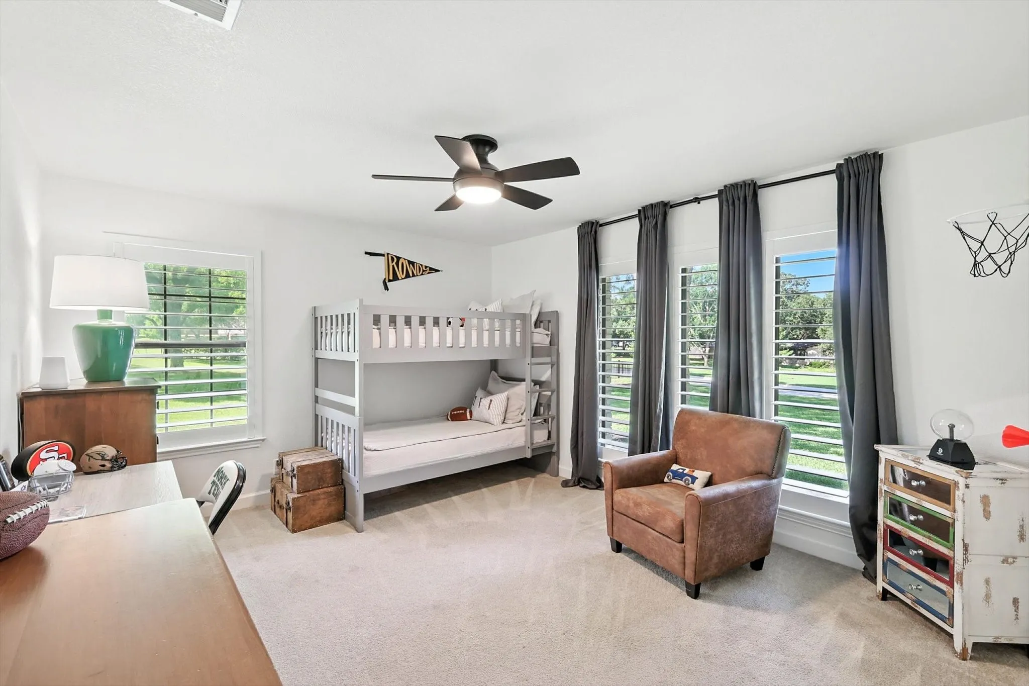 Single Family Residence For Sale in Denton County , 3201 Carmel Street, Denton, Texas 76205, 5 Bedroom, 4 Bathroom, 2 Garage spaces, 3,645 Sqft, built in 1968, mls#21330360, Real Estate Agent in Denton, Homes For Sale in Denton county, Homes For Sale in Denton, Realtor in Denton Texas, Real Estate Brokerage Independent Realty Texas, Luminita Cordes Realtor