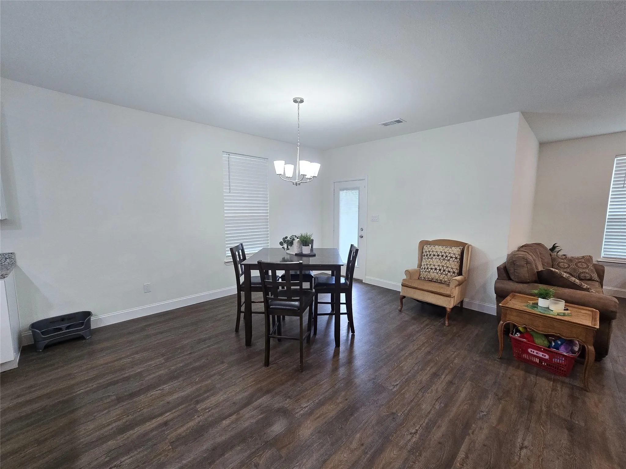 Single Family Residence For Sale in Hood County , 5111 San Marcos Court, Granbury, Texas 76048, 3 Bedroom, 2 Bathroom, 2 Garage spaces, 1,656 Sqft, built in 2022, mls#21330367, Real Estate Agent in Granbury, Homes For Sale in Hood county, Homes For Sale in Granbury, Realtor in Granbury Texas, Real Estate Brokerage Independent Realty Texas, Luminita Cordes Realtor
