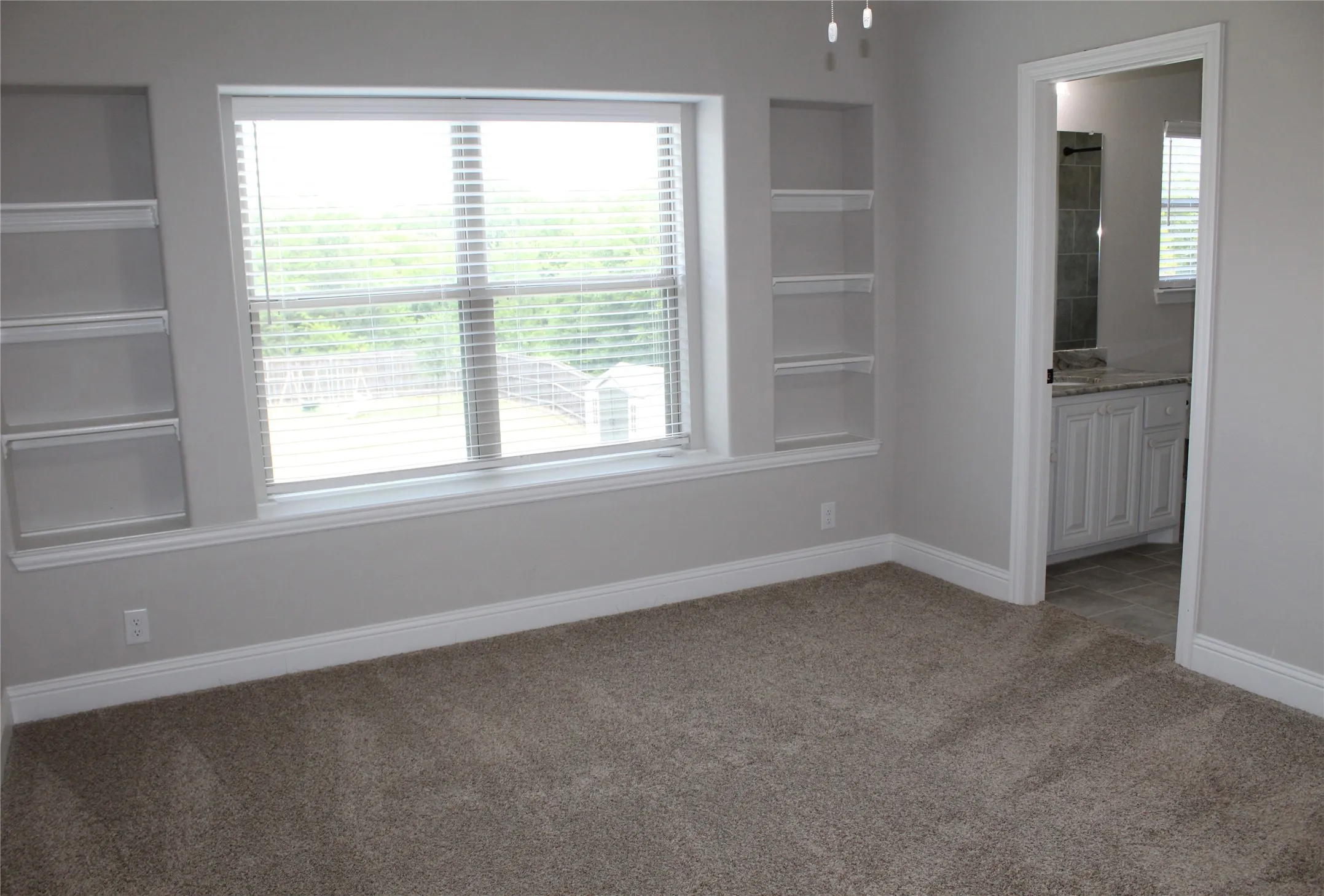 Single Family Residence For Rent in Collin County , 1402 Welch Drive, Princeton, Texas 75407, 4 Bedroom, 4 Bathroom, 2 Garage spaces, 3,505 Sqft, built in 2020, mls#21330376, Real Estate Agent in Princeton, Homes For Rent in Collin county, Homes For Rent in Princeton, Realtor in Princeton Texas, Real Estate Brokerage Independent Realty Texas, Luminita Cordes Realtor