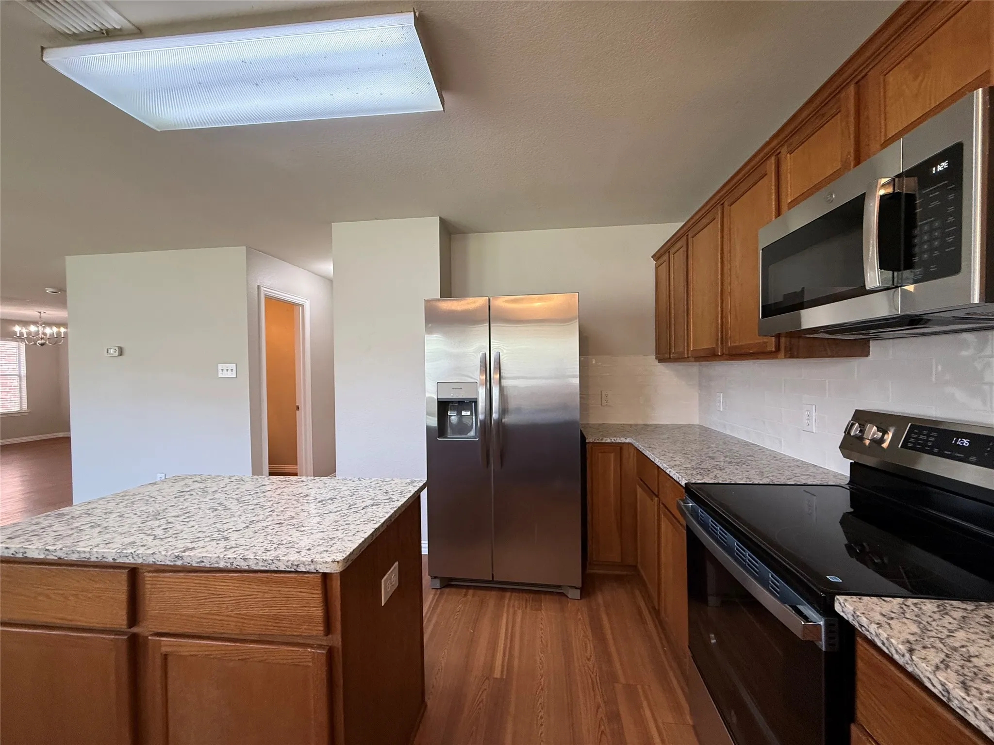 Single Family Residence For Rent in Collin County , 1117 Acacia Drive, Anna, Texas 75409, 4 Bedroom, 3 Bathroom, 2 Garage spaces, 2,539 Sqft, built in 2006, mls#21329752, Real Estate Agent in Anna, Homes For Rent in Collin county, Homes For Rent in Anna, Realtor in Anna Texas, Real Estate Brokerage Independent Realty Texas, Luminita Cordes Realtor