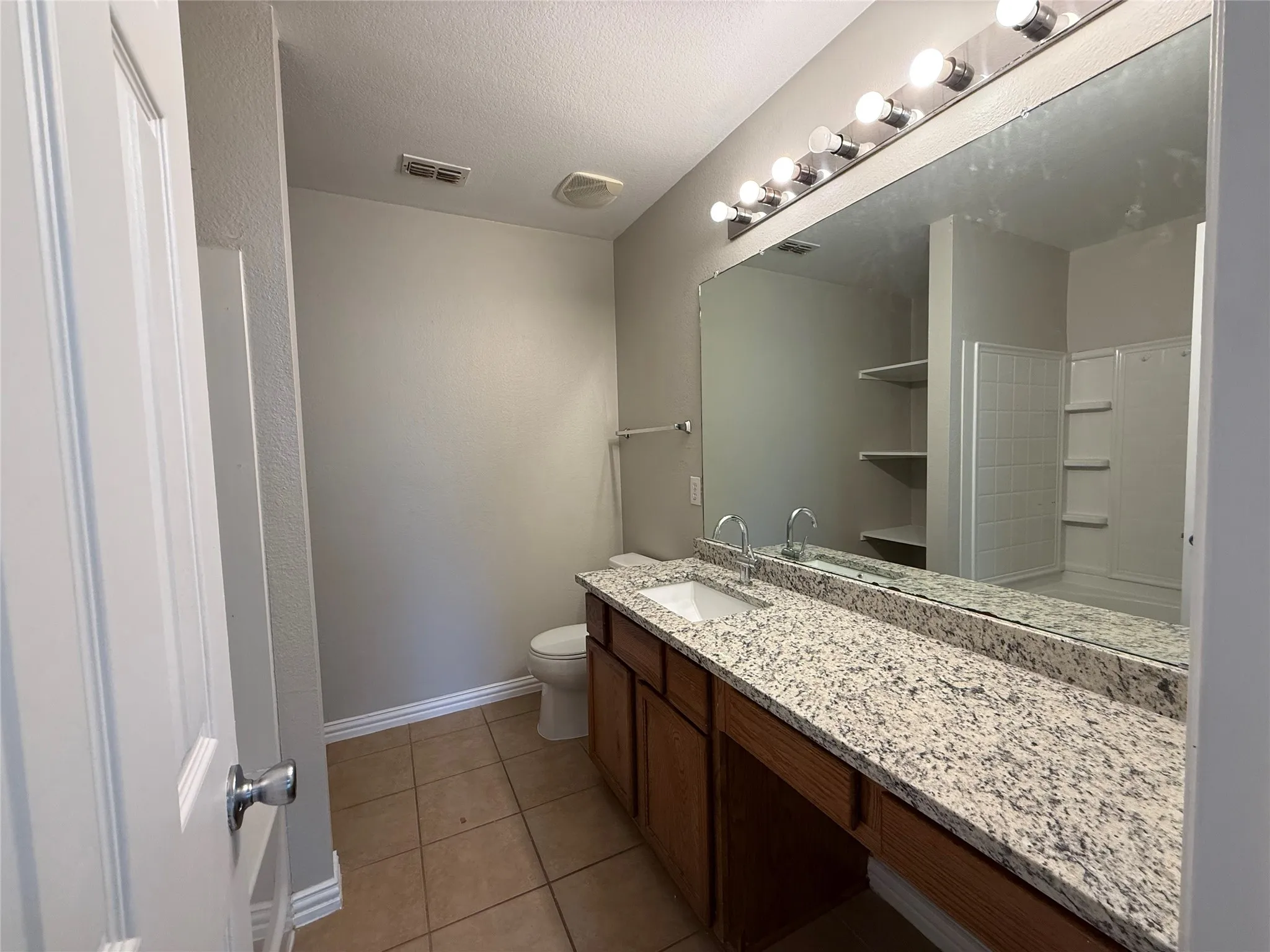 Single Family Residence For Rent in Collin County , 1117 Acacia Drive, Anna, Texas 75409, 4 Bedroom, 3 Bathroom, 2 Garage spaces, 2,539 Sqft, built in 2006, mls#21329752, Real Estate Agent in Anna, Homes For Rent in Collin county, Homes For Rent in Anna, Realtor in Anna Texas, Real Estate Brokerage Independent Realty Texas, Luminita Cordes Realtor