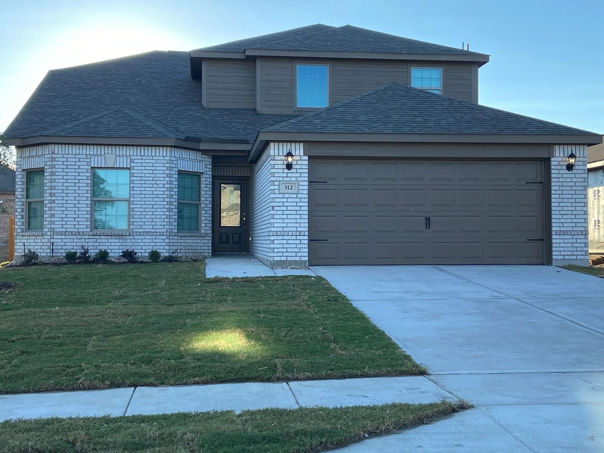 Single Family Residence For Rent in Collin County , 312 Golden Sands Lane, Princeton, Texas 75407, 4 Bedrooms, 3 Bathrooms, 2 Garage spaces, 2,191 Sqft, built in 2021, Price $2,075, mls#21329747, Real Estate Agent in Princeton, Homes For Rent in Collin county, Homes For Rent in Princeton, Realtor in Princeton Texas, Real Estate Brokerage Independent Realty Texas, Luminita Cordes Realtor
