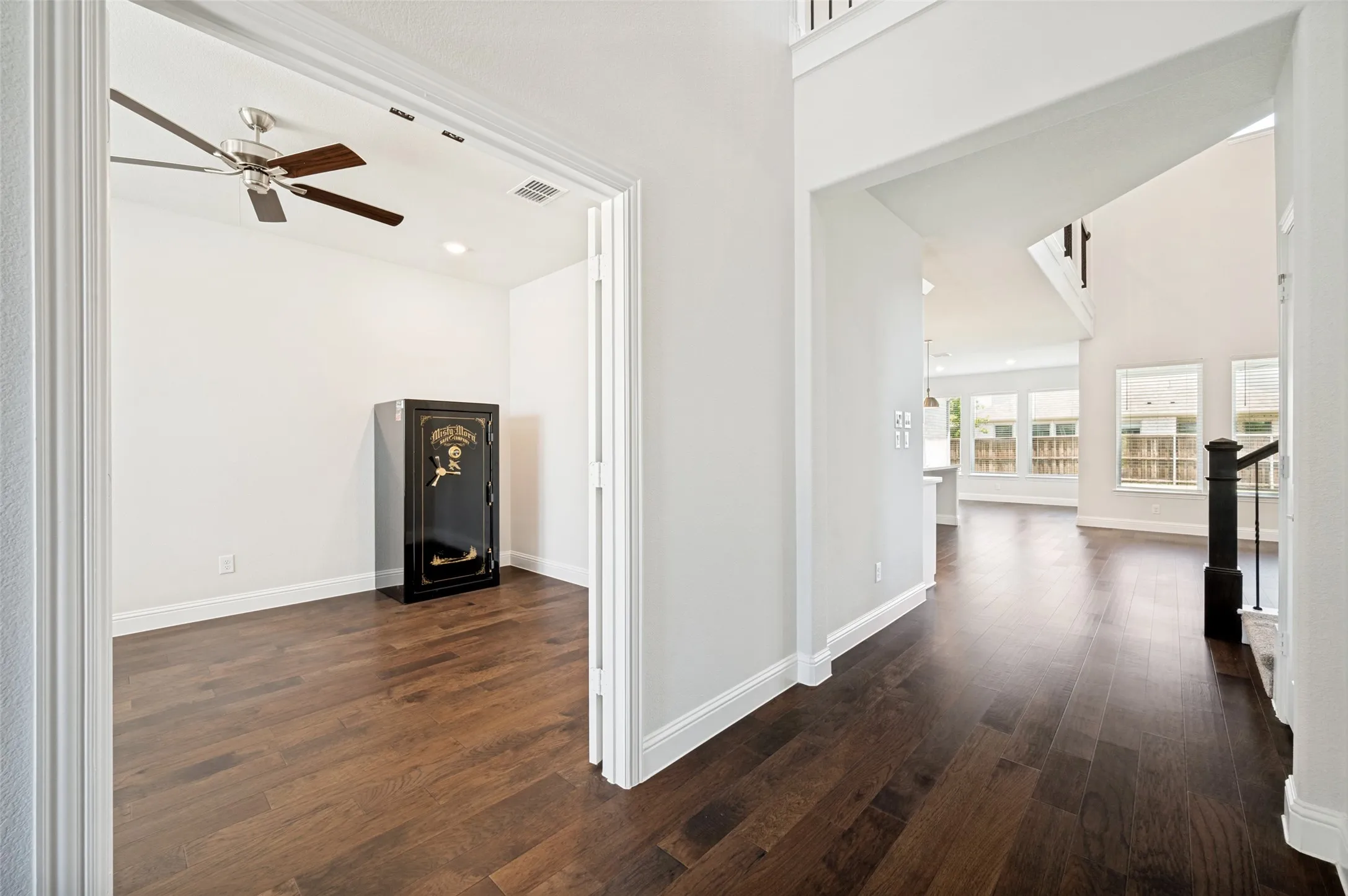 Single Family Residence For Sale in Collin County , 1932 Bristol Street, Celina, Texas 75009, 4 Bedroom, 4 Bathroom, 3 Garage spaces, 3,479 Sqft, built in 2022, mls#21329650, Real Estate Agent in Celina, Homes For Sale in Collin county, Homes For Sale in Celina, Realtor in Celina Texas, Real Estate Brokerage Independent Realty Texas, Luminita Cordes Realtor