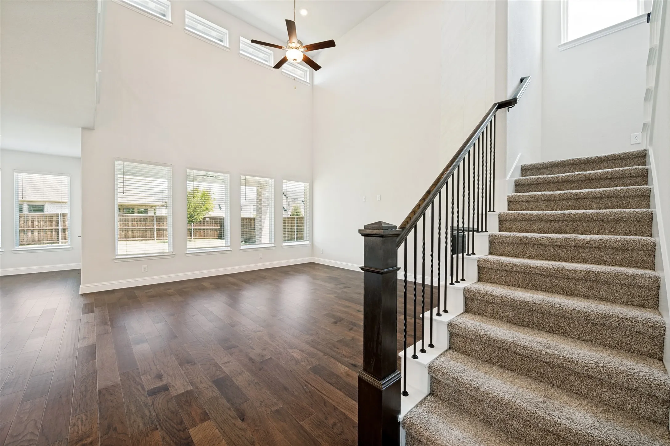 Single Family Residence For Sale in Collin County , 1932 Bristol Street, Celina, Texas 75009, 4 Bedroom, 4 Bathroom, 3 Garage spaces, 3,479 Sqft, built in 2022, mls#21329650, Real Estate Agent in Celina, Homes For Sale in Collin county, Homes For Sale in Celina, Realtor in Celina Texas, Real Estate Brokerage Independent Realty Texas, Luminita Cordes Realtor