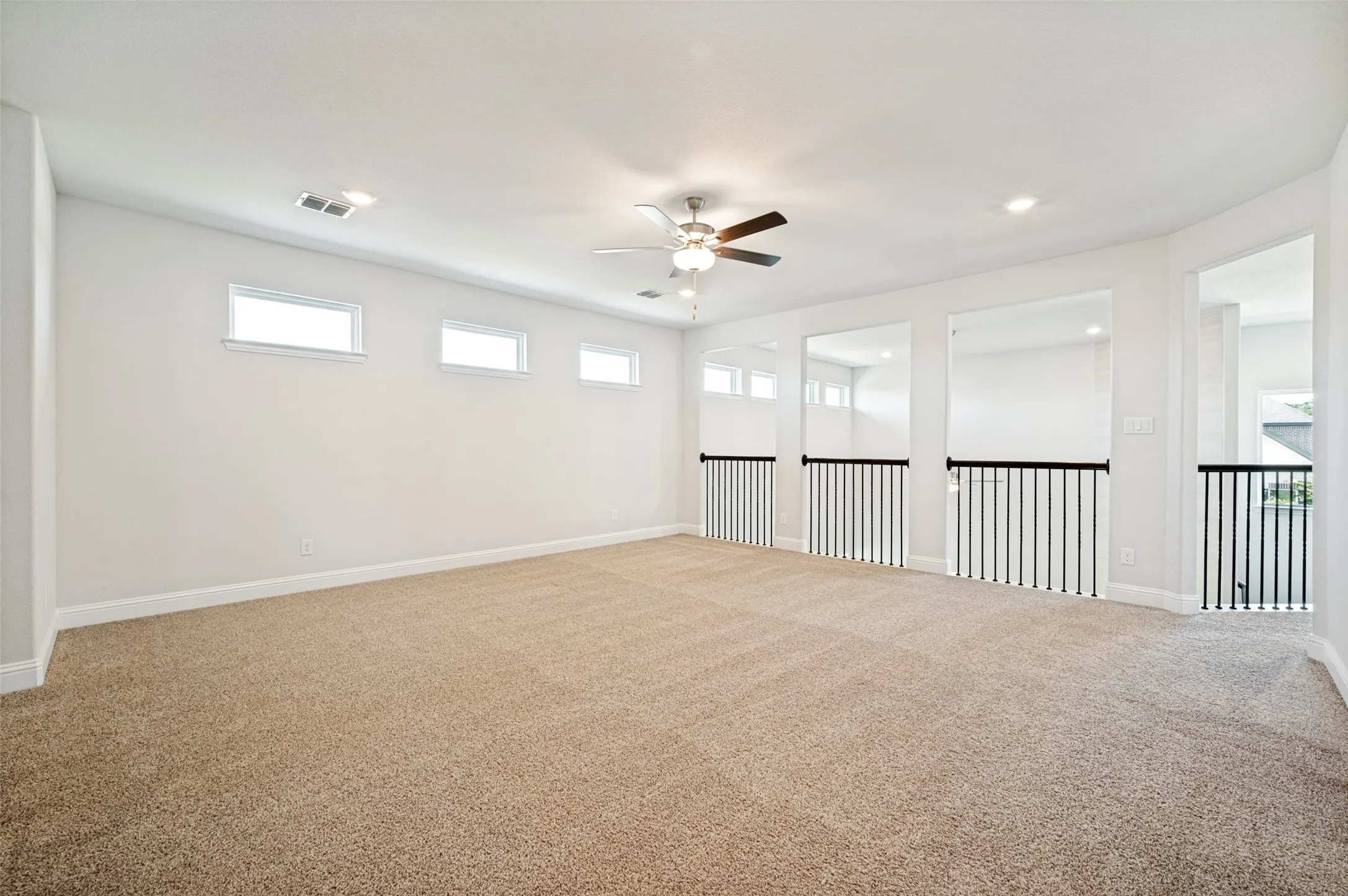 Single Family Residence For Sale in Collin County , 1932 Bristol Street, Celina, Texas 75009, 4 Bedroom, 4 Bathroom, 3 Garage spaces, 3,479 Sqft, built in 2022, mls#21329650, Real Estate Agent in Celina, Homes For Sale in Collin county, Homes For Sale in Celina, Realtor in Celina Texas, Real Estate Brokerage Independent Realty Texas, Luminita Cordes Realtor