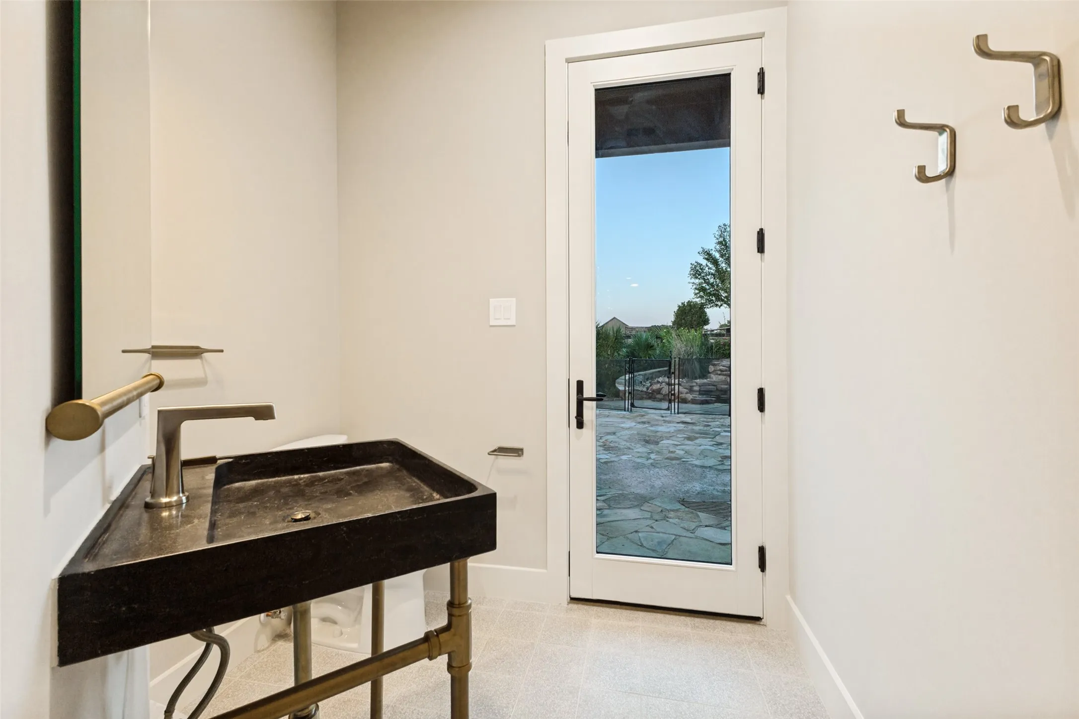 Single Family Residence For Sale in Denton County , 1023 Gene Perry Court, Bartonville, Texas 76226, 3 Bedroom, 3 Bathroom, 3 Garage spaces, 3,142 Sqft, built in 2003, mls#21308779, Real Estate Agent in Bartonville, Homes For Sale in Denton county, Homes For Sale in Bartonville, Realtor in Bartonville Texas, Real Estate Brokerage Independent Realty Texas, Luminita Cordes Realtor