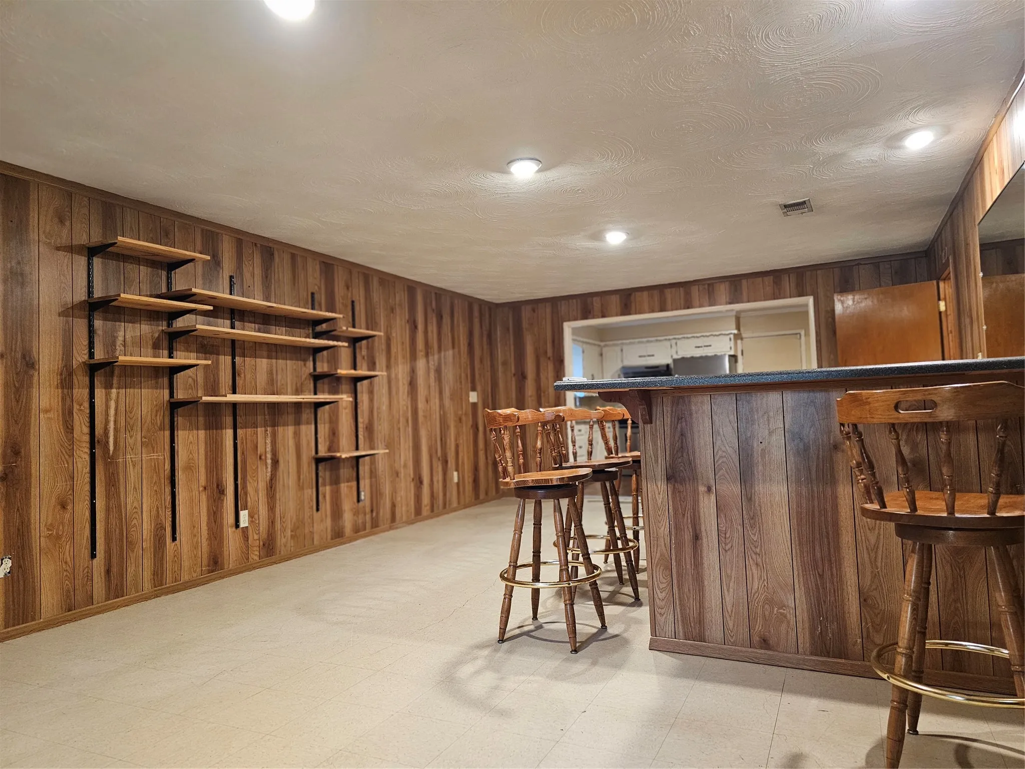 Single Family Residence For Rent in Collin County , 237 N Murphy, Murphy, Texas 75094, 3 Bedroom, 2 Bathroom, 1 Garage spaces, 1,709 Sqft, built in 1964, mls#21329545, Real Estate Agent in Murphy, Homes For Rent in Collin county, Homes For Rent in Murphy, Realtor in Murphy Texas, Real Estate Brokerage Independent Realty Texas, Luminita Cordes Realtor