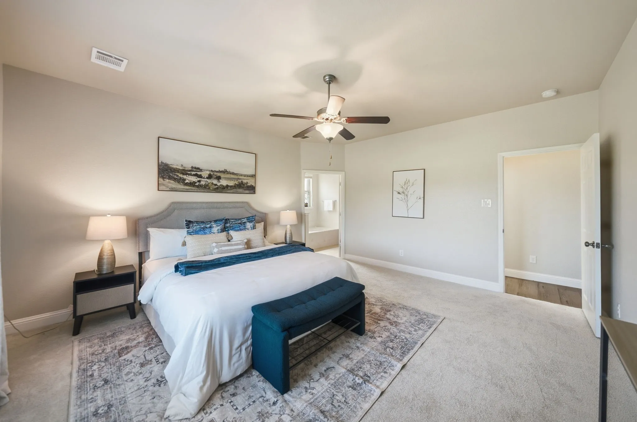 Single Family Residence For Sale in Denton County , 2128 Megan Creek Drive, Little Elm, Texas 75068, 4 Bedroom, 3 Bathroom, 3 Garage spaces, 3,278 Sqft, built in 2016, mls#21329527, Real Estate Agent in Little Elm, Homes For Sale in Denton county, Homes For Sale in Little Elm, Realtor in Little Elm Texas, Real Estate Brokerage Independent Realty Texas, Luminita Cordes Realtor