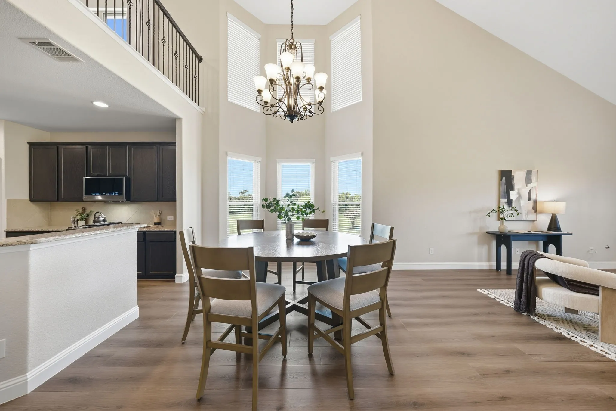 Single Family Residence For Sale in Denton County , 2128 Megan Creek Drive, Little Elm, Texas 75068, 4 Bedroom, 3 Bathroom, 3 Garage spaces, 3,278 Sqft, built in 2016, mls#21329527, Real Estate Agent in Little Elm, Homes For Sale in Denton county, Homes For Sale in Little Elm, Realtor in Little Elm Texas, Real Estate Brokerage Independent Realty Texas, Luminita Cordes Realtor