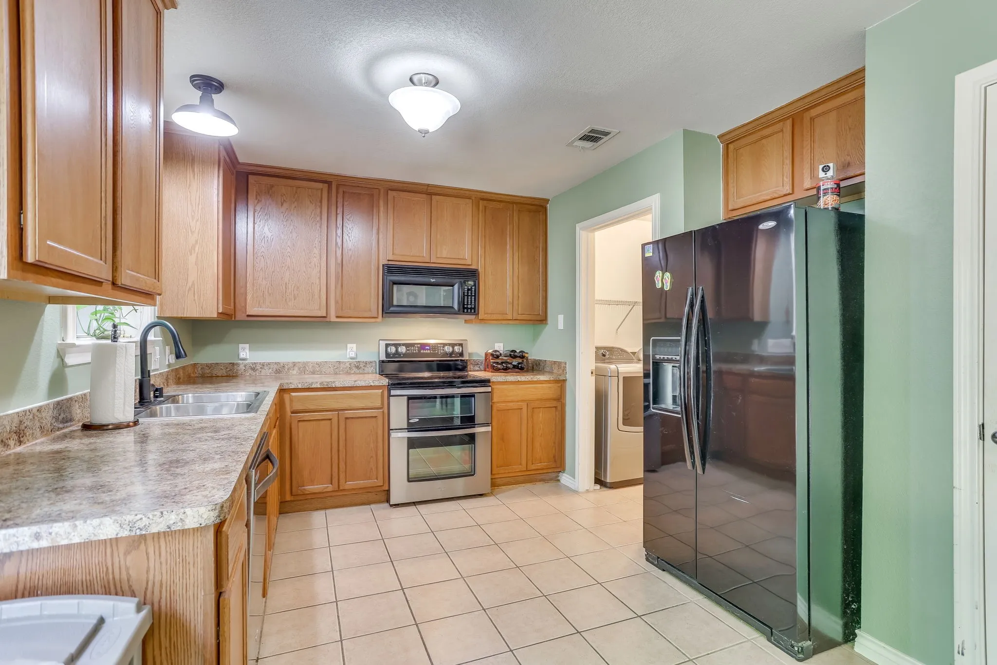 Whirlpool Double Ovens and Microwave
