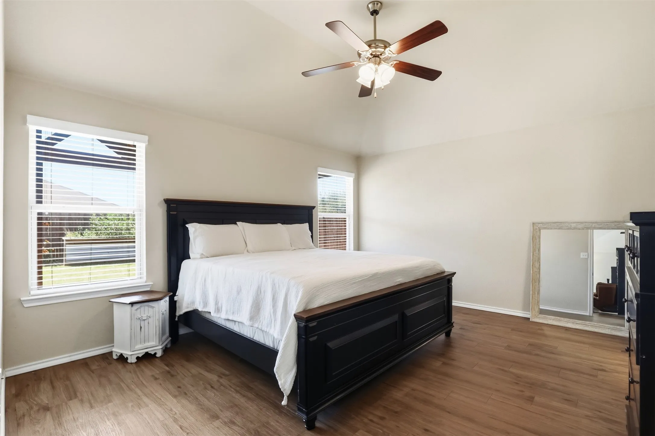 Single Family Residence For Sale in Parker County , 2541 Weatherford Heights Drive, Weatherford, Texas 76087, 4 Bedroom, 2 Bathroom, 3 Garage spaces, 1,911 Sqft, built in 2017, mls#21328628, Real Estate Agent in Weatherford, Homes For Sale in Parker county, Homes For Sale in Weatherford, Realtor in Weatherford Texas, Real Estate Brokerage Independent Realty Texas, Luminita Cordes Realtor