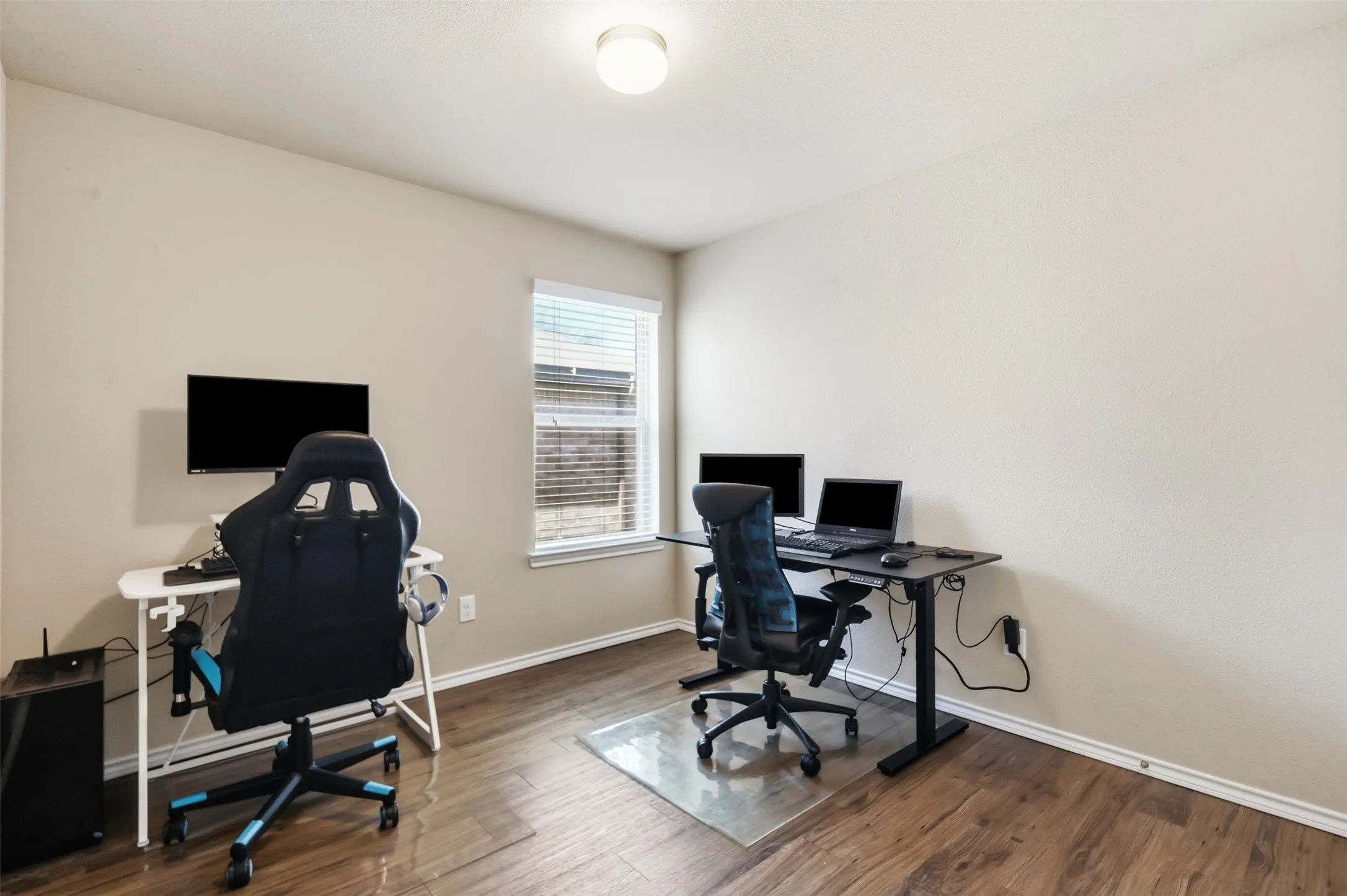 Single Family Residence For Sale in Parker County , 2541 Weatherford Heights Drive, Weatherford, Texas 76087, 4 Bedroom, 2 Bathroom, 3 Garage spaces, 1,911 Sqft, built in 2017, mls#21328628, Real Estate Agent in Weatherford, Homes For Sale in Parker county, Homes For Sale in Weatherford, Realtor in Weatherford Texas, Real Estate Brokerage Independent Realty Texas, Luminita Cordes Realtor
