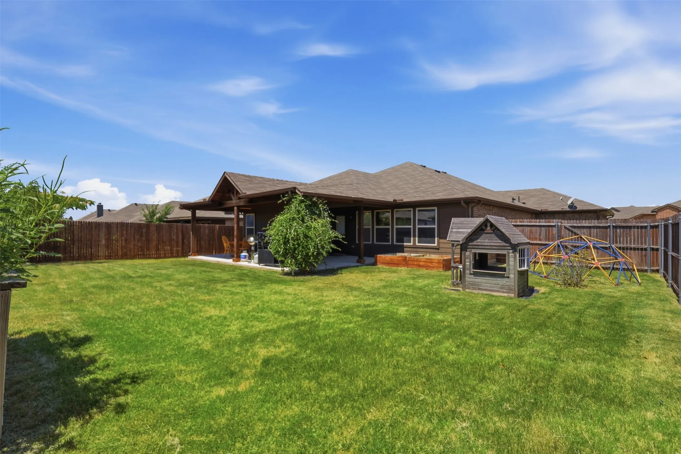 Single Family Residence For Sale in Parker County , 2541 Weatherford Heights Drive, Weatherford, Texas 76087, 4 Bedroom, 2 Bathroom, 3 Garage spaces, 1,911 Sqft, built in 2017, mls#21328628, Real Estate Agent in Weatherford, Homes For Sale in Parker county, Homes For Sale in Weatherford, Realtor in Weatherford Texas, Real Estate Brokerage Independent Realty Texas, Luminita Cordes Realtor