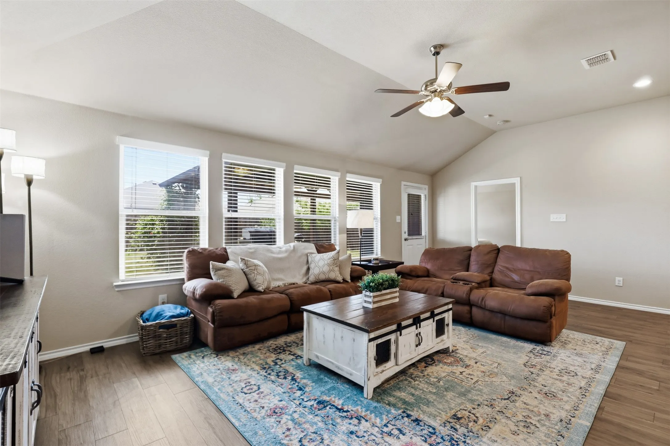 Single Family Residence For Sale in Parker County , 2541 Weatherford Heights Drive, Weatherford, Texas 76087, 4 Bedroom, 2 Bathroom, 3 Garage spaces, 1,911 Sqft, built in 2017, mls#21328628, Real Estate Agent in Weatherford, Homes For Sale in Parker county, Homes For Sale in Weatherford, Realtor in Weatherford Texas, Real Estate Brokerage Independent Realty Texas, Luminita Cordes Realtor