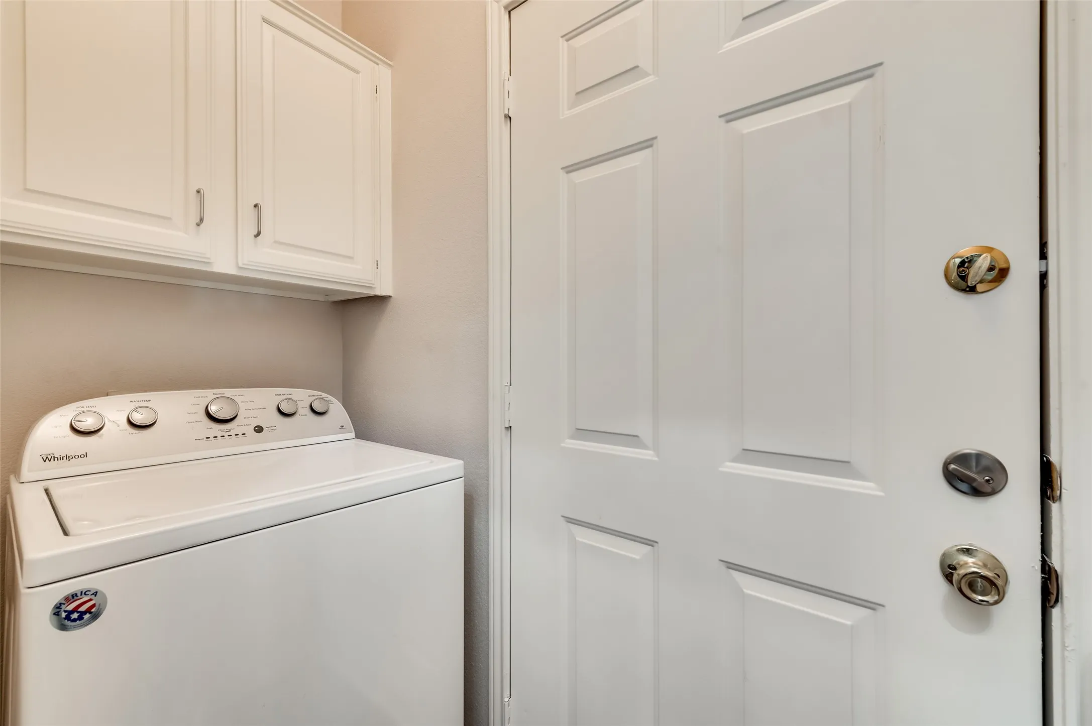 Condominium For Sale in Dallas County , 3434 Daniel Avenue D, University Park, Texas 75205, 2 Bedroom, 3 Bathroom, 2 Garage spaces, 1,245 Sqft, built in 1984, mls#21329793, Real Estate Agent in University Park, Homes For Sale in Dallas county, Homes For Sale in University Park, Realtor in University Park Texas, Real Estate Brokerage Independent Realty Texas, Luminita Cordes Realtor