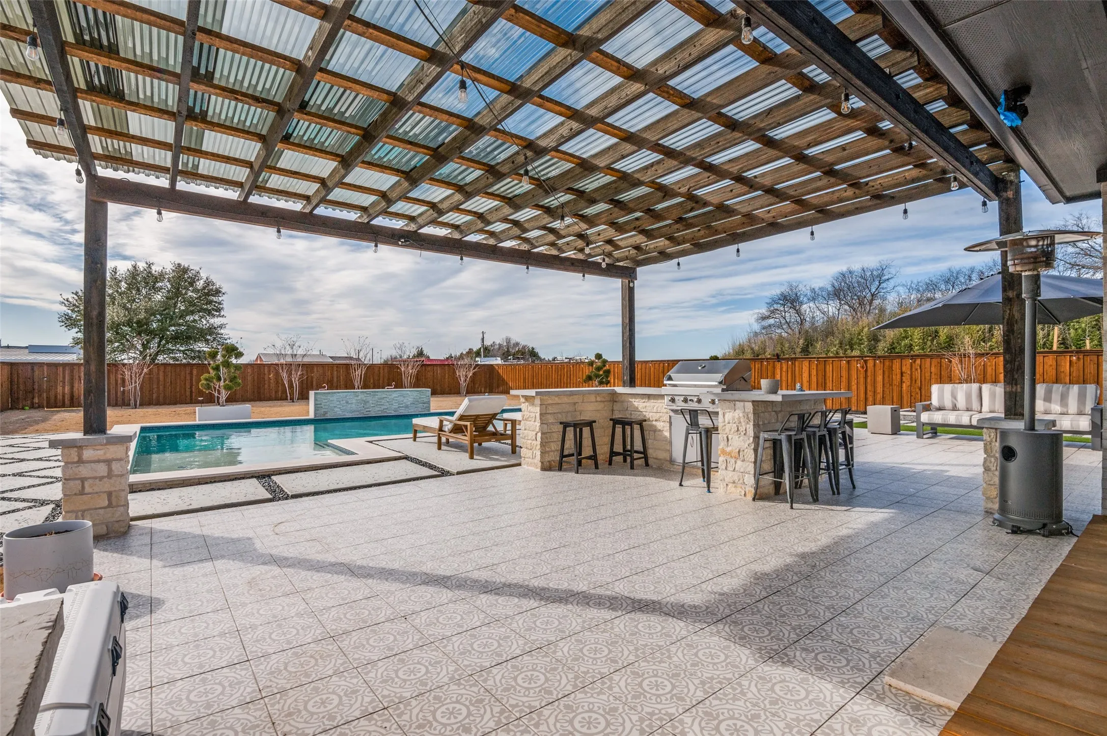 Single Family Residence For Sale in Ellis County , 307 Highland Avenue, Red Oak, Texas 75154, 4 Bedroom, 2 Bathroom, 2 Garage spaces, 2,102 Sqft, built in 2023, mls#21330390, Real Estate Agent in Red Oak, Homes For Sale in Ellis county, Homes For Sale in Red Oak, Realtor in Red Oak Texas, Real Estate Brokerage Independent Realty Texas, Luminita Cordes Realtor