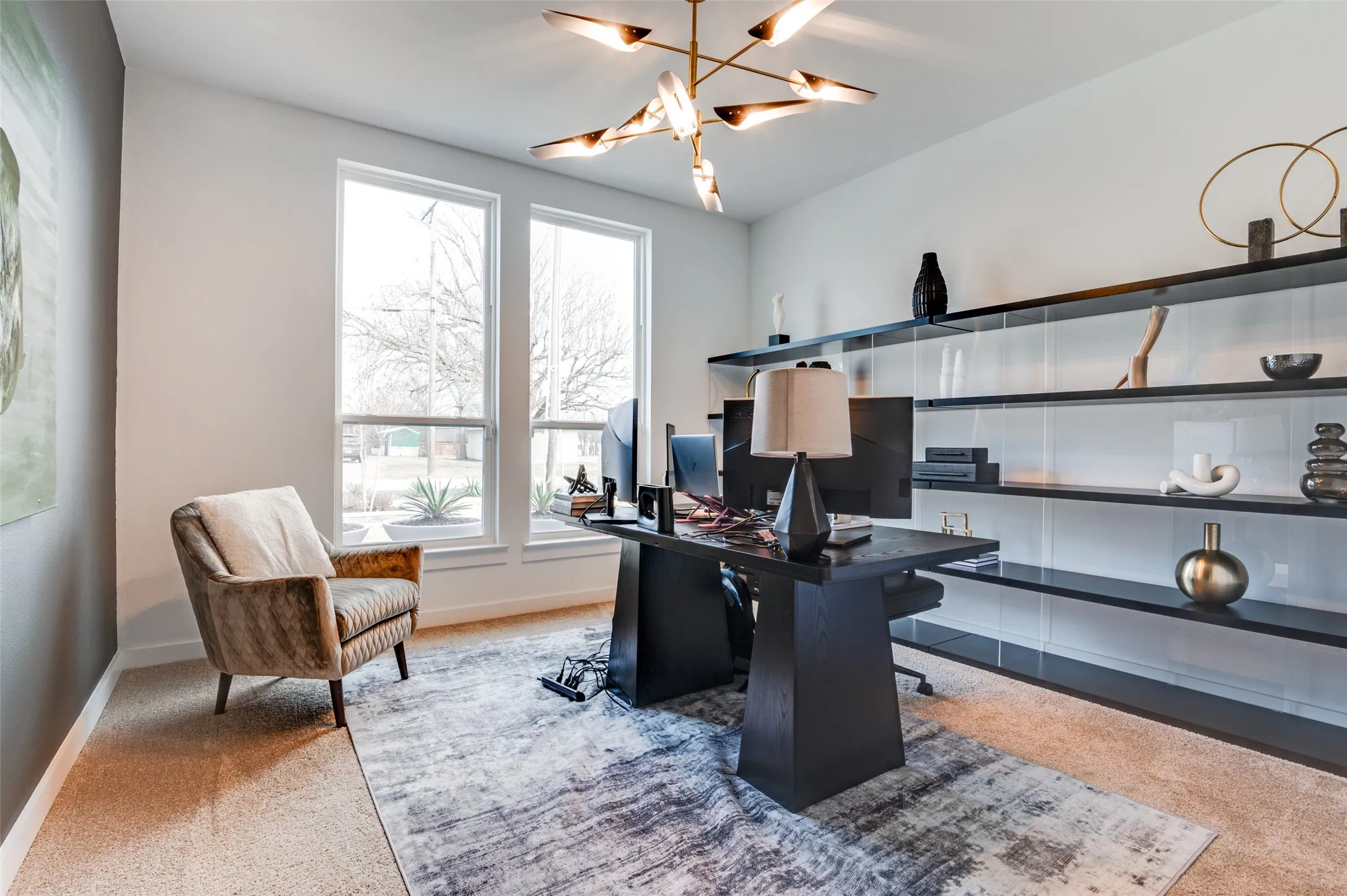 Single Family Residence For Sale in Ellis County , 307 Highland Avenue, Red Oak, Texas 75154, 4 Bedroom, 2 Bathroom, 2 Garage spaces, 2,102 Sqft, built in 2023, mls#21330390, Real Estate Agent in Red Oak, Homes For Sale in Ellis county, Homes For Sale in Red Oak, Realtor in Red Oak Texas, Real Estate Brokerage Independent Realty Texas, Luminita Cordes Realtor