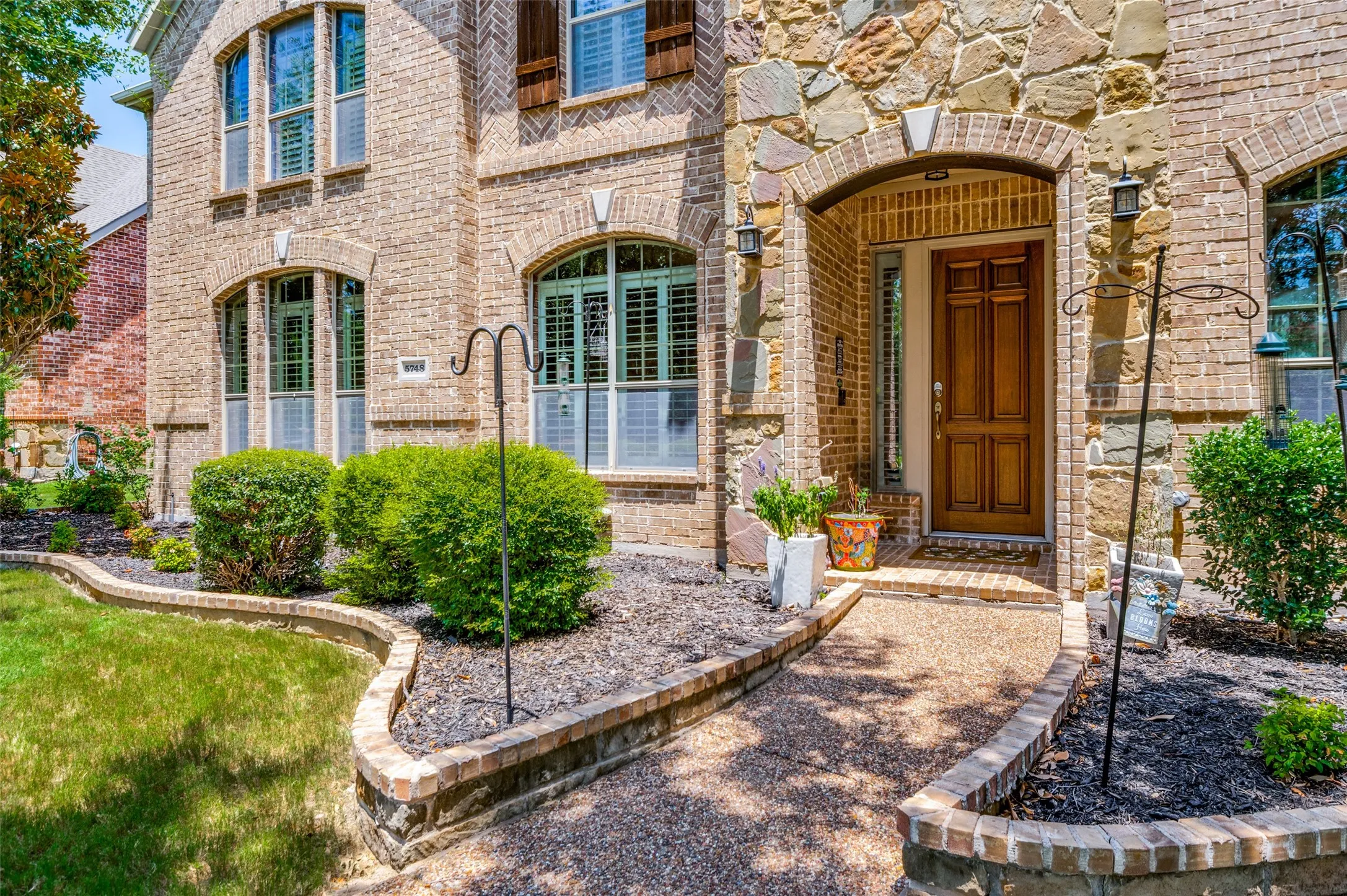 Single Family Residence For Sale in Collin County , 5748 Wellington Lane, Frisco, Texas 75033, 5 Bedroom, 3 Bathroom, 3 Garage spaces, 3,546 Sqft, built in 2005, Price $699,900, mls#21329640, Real Estate Agent in Frisco, Homes For Sale in Collin county, Homes For Sale in Frisco, Realtor in Frisco Texas, Real Estate Brokerage Independent Realty Texas, Luminita Cordes Realtor