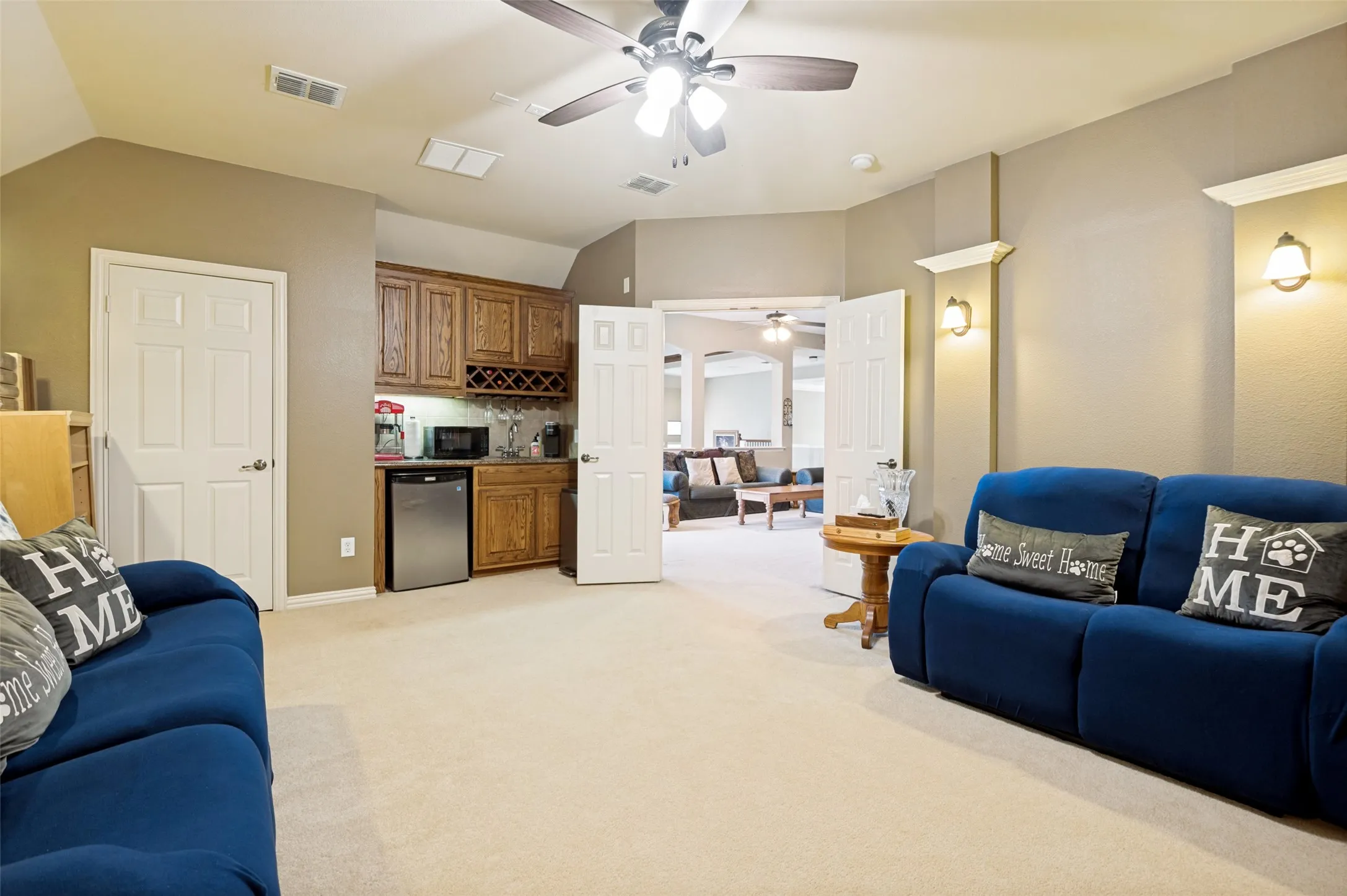 Single Family Residence For Sale in Collin County , 5748 Wellington Lane, Frisco, Texas 75033, 5 Bedroom, 3 Bathroom, 3 Garage spaces, 3,546 Sqft, built in 2005, Price $699,900, mls#21329640, Real Estate Agent in Frisco, Homes For Sale in Collin county, Homes For Sale in Frisco, Realtor in Frisco Texas, Real Estate Brokerage Independent Realty Texas, Luminita Cordes Realtor