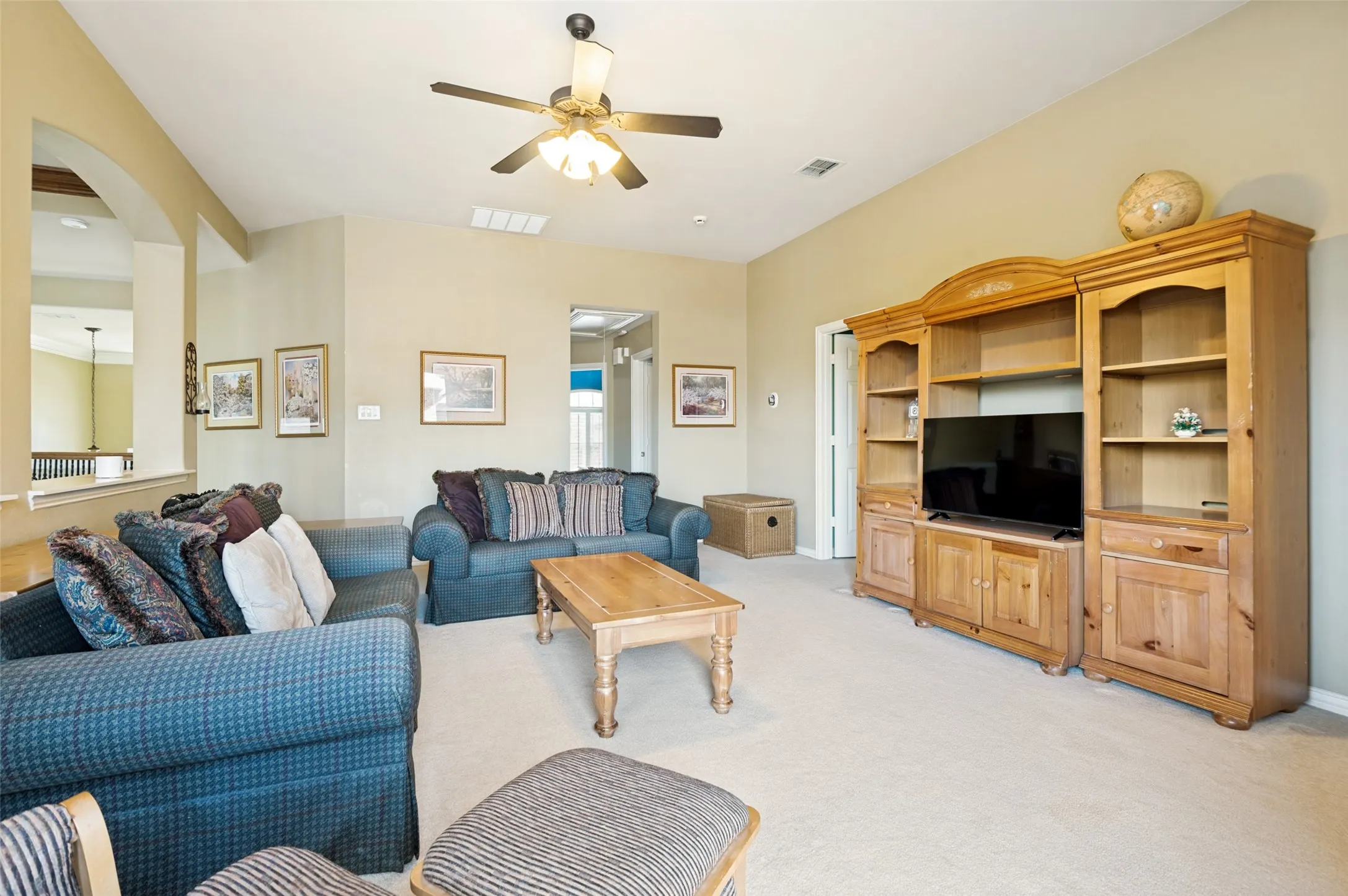 Single Family Residence For Sale in Collin County , 5748 Wellington Lane, Frisco, Texas 75033, 5 Bedroom, 3 Bathroom, 3 Garage spaces, 3,546 Sqft, built in 2005, Price $699,900, mls#21329640, Real Estate Agent in Frisco, Homes For Sale in Collin county, Homes For Sale in Frisco, Realtor in Frisco Texas, Real Estate Brokerage Independent Realty Texas, Luminita Cordes Realtor