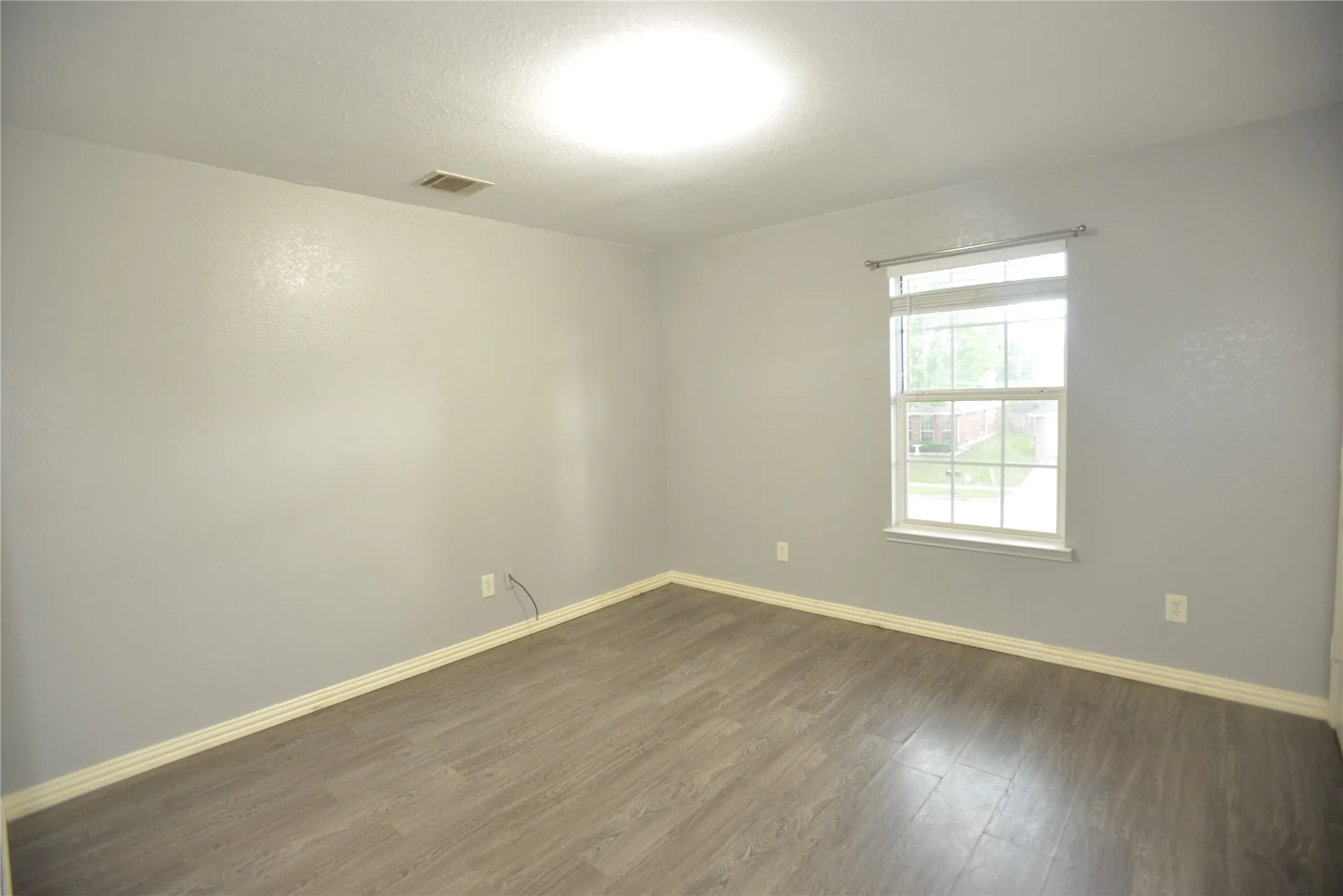 Single Family Residence For Sale in Dallas County , 2820 Island Wren Drive, Mesquite, Texas 75181, 4 Bedroom, 3 Bathroom, 2 Garage spaces, 2,638 Sqft, built in 2004, mls#21329314, Real Estate Agent in Mesquite, Homes For Sale in Dallas county, Homes For Sale in Mesquite, Realtor in Mesquite Texas, Real Estate Brokerage Independent Realty Texas, Luminita Cordes Realtor