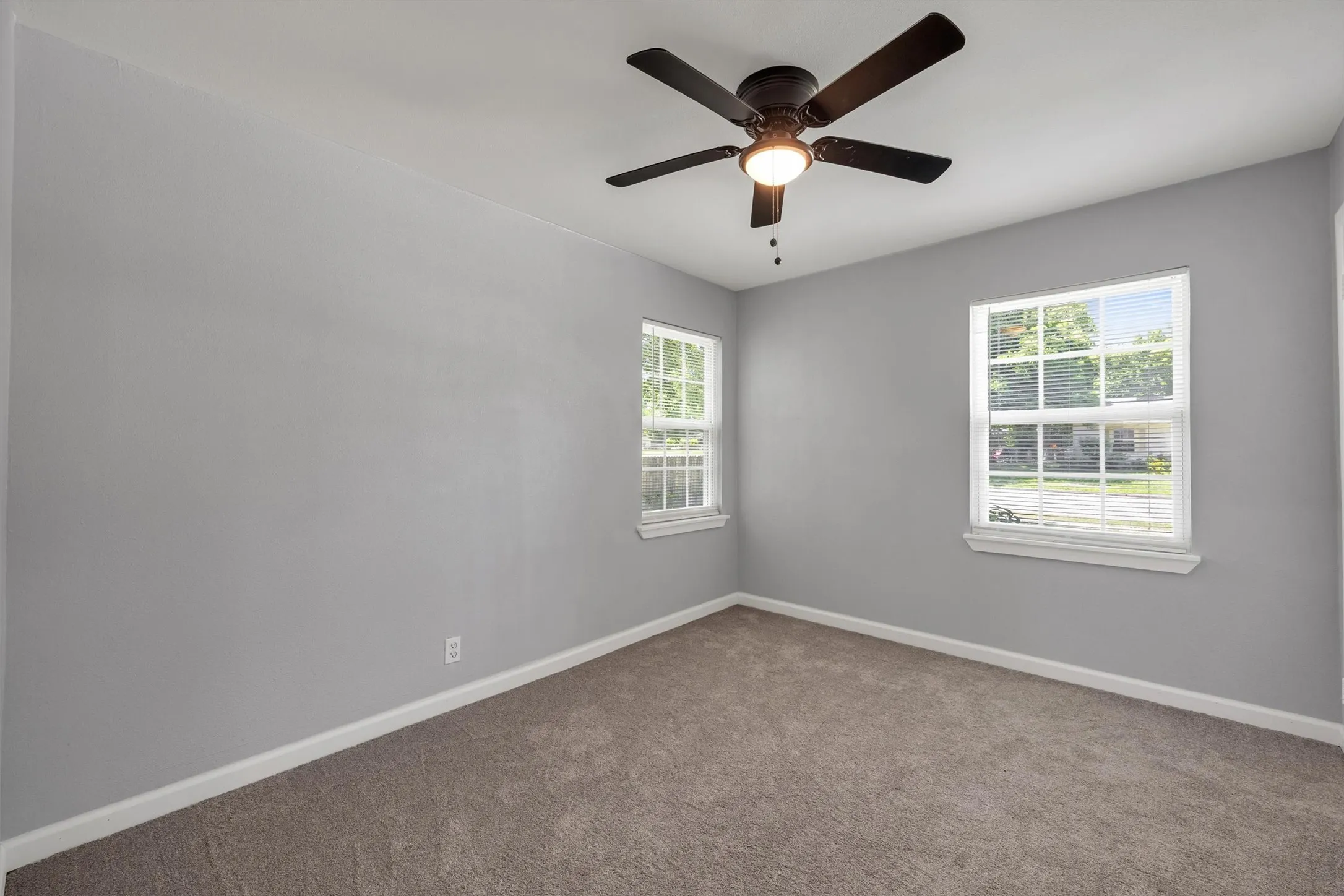Single Family Residence For Sale in Dallas County , 2647 Province Lane, Dallas, Texas 75228, 4 Bedroom, 2 Bathroom, Garage spaces, 1,542 Sqft, built in 1954, mls#21321786, Real Estate Agent in Dallas, Homes For Sale in Dallas county, Homes For Sale in Dallas, Realtor in Dallas Texas, Real Estate Brokerage Independent Realty Texas, Luminita Cordes Realtor
