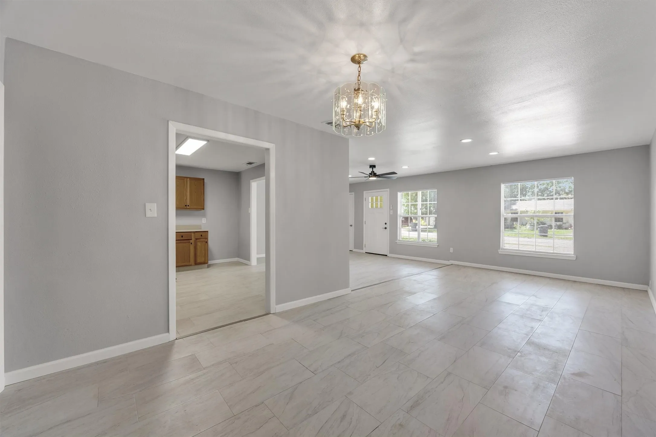 Single Family Residence For Sale in Dallas County , 2647 Province Lane, Dallas, Texas 75228, 4 Bedroom, 2 Bathroom, Garage spaces, 1,542 Sqft, built in 1954, mls#21321786, Real Estate Agent in Dallas, Homes For Sale in Dallas county, Homes For Sale in Dallas, Realtor in Dallas Texas, Real Estate Brokerage Independent Realty Texas, Luminita Cordes Realtor