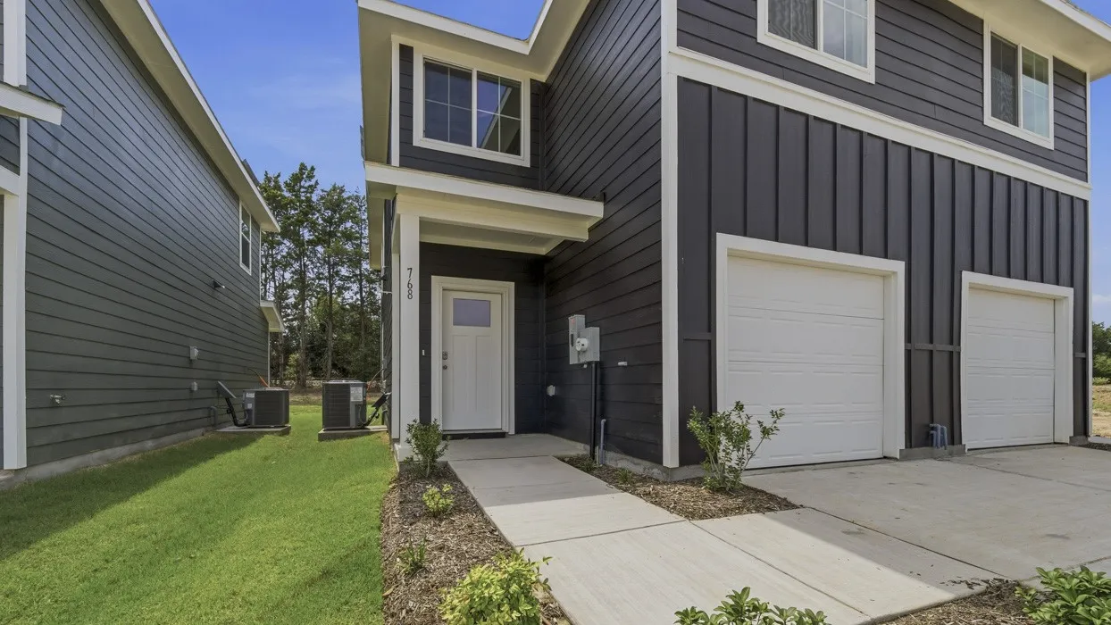 Townhouse For Sale in Hopkins County , 768 Stonewood Drive, Sulphur Springs, Texas 75482, 3 Bedroom, 3 Bathroom, 1 Garage spaces, 1,504 Sqft, built in 2026, mls#21330461, Real Estate Agent in Sulphur Springs, Homes For Sale in Hopkins county, Homes For Sale in Sulphur Springs, Realtor in Sulphur Springs Texas, Real Estate Brokerage Independent Realty Texas, Luminita Cordes Realtor