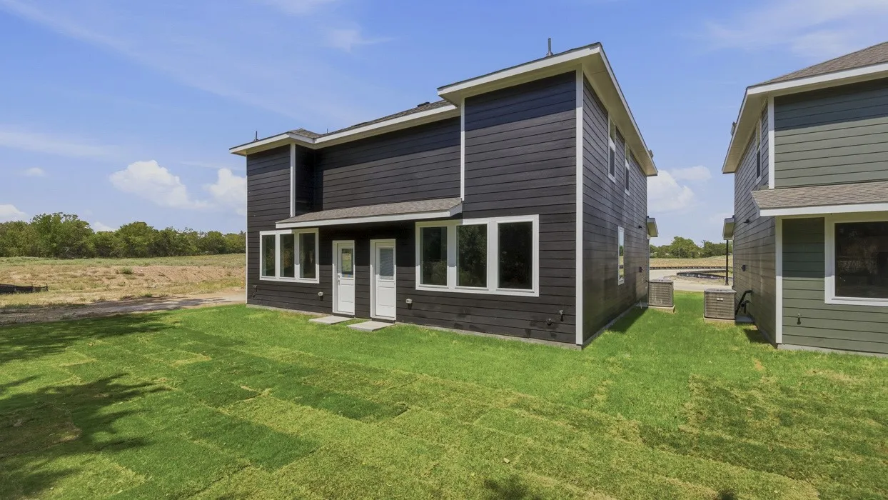 Townhouse For Sale in Hopkins County , 768 Stonewood Drive, Sulphur Springs, Texas 75482, 3 Bedroom, 3 Bathroom, 1 Garage spaces, 1,504 Sqft, built in 2026, mls#21330461, Real Estate Agent in Sulphur Springs, Homes For Sale in Hopkins county, Homes For Sale in Sulphur Springs, Realtor in Sulphur Springs Texas, Real Estate Brokerage Independent Realty Texas, Luminita Cordes Realtor
