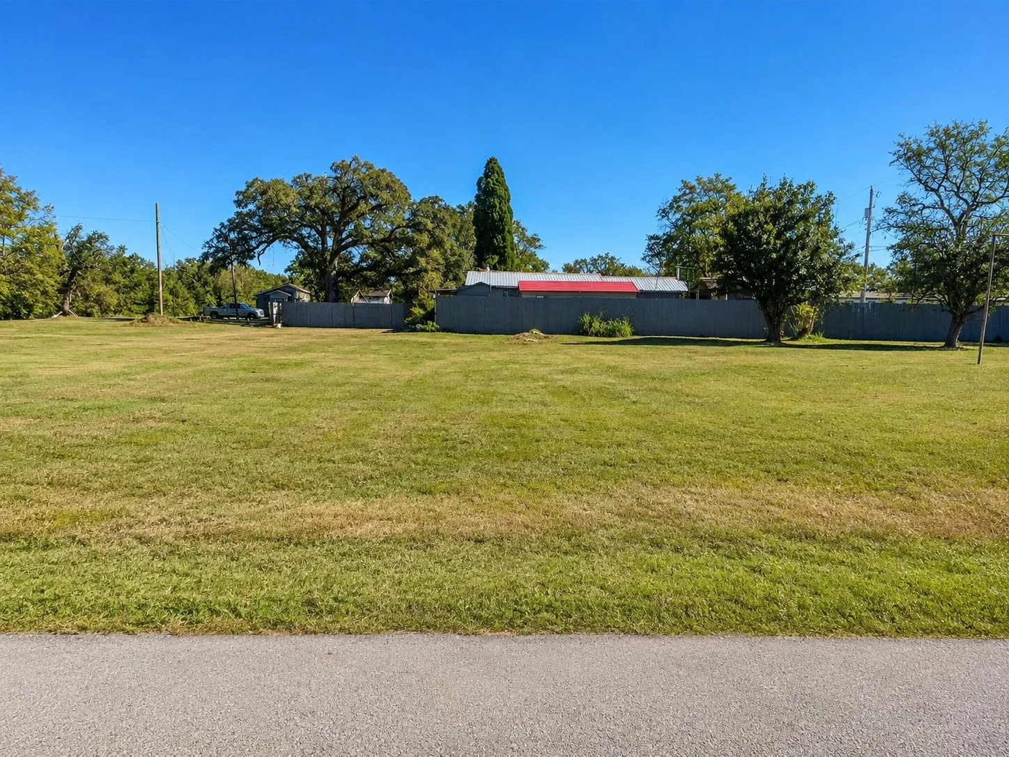 Unimproved Land For Sale in Henderson County , 0 N Walker Street, Malakoff, Texas 75148, 0, 0, Garage spaces, 0 Sqft, built in 0, Price $10,000, mls#21329331, Real Estate Agent in Malakoff, Homes For Sale in Henderson county, Homes For Sale in Malakoff, Realtor in Malakoff Texas, Real Estate Brokerage Independent Realty Texas, Luminita Cordes Realtor