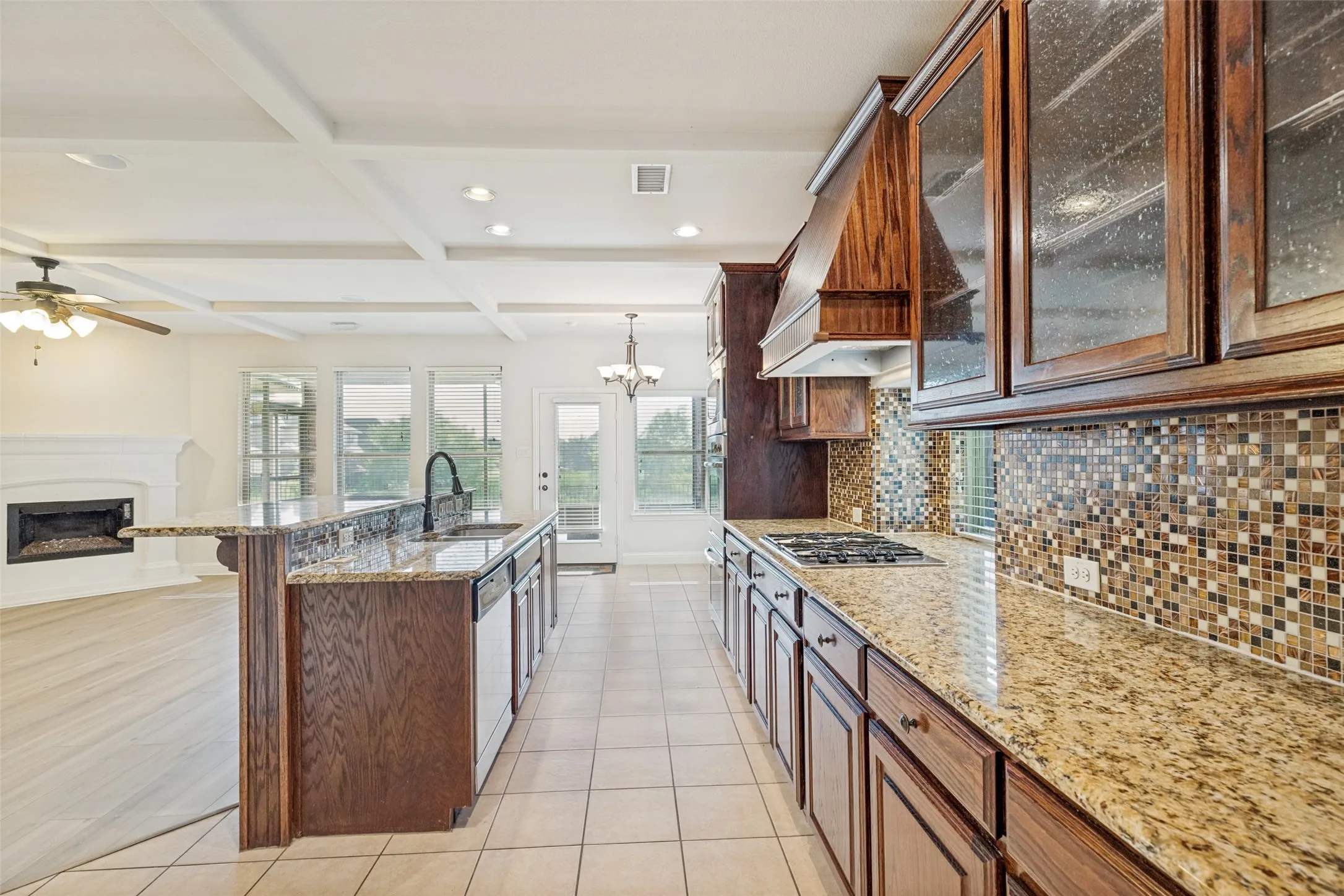 Single Family Residence For Sale in Denton County , 1100 Brendan Drive, Little Elm, Texas 75068, 4 Bedroom, 4 Bathroom, 2 Garage spaces, 2,921 Sqft, built in 2010, mls#21323739, Real Estate Agent in Little Elm, Homes For Sale in Denton county, Homes For Sale in Little Elm, Realtor in Little Elm Texas, Real Estate Brokerage Independent Realty Texas, Luminita Cordes Realtor