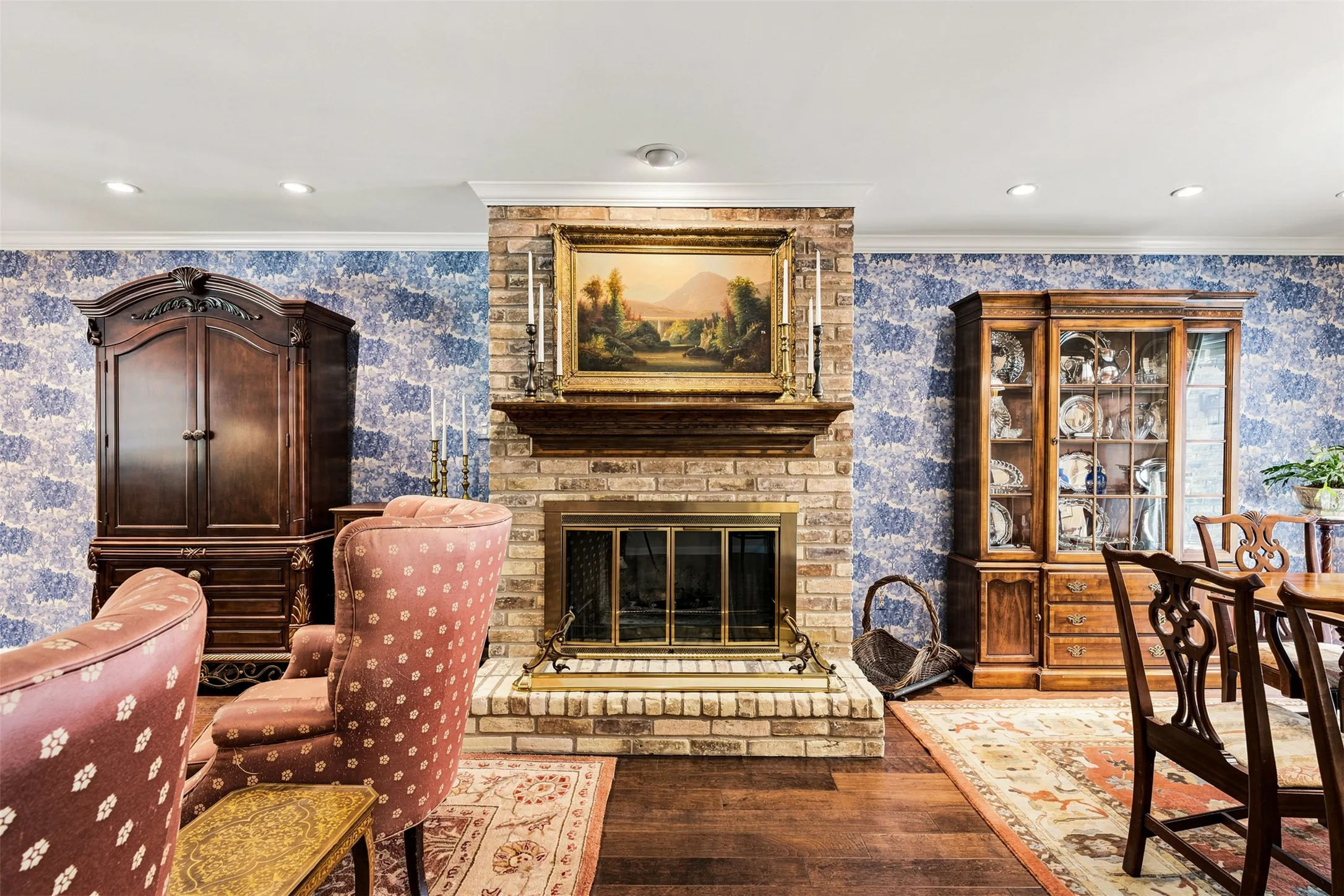 Single Family Residence For Sale in Mc Lennan County , 3411 Brannon Drive, Waco, Texas 76710, 3 Bedroom, 3 Bathroom, 2 Garage spaces, 1,813 Sqft, built in 1978, mls#21330467, Real Estate Agent in Waco, Homes For Sale in Mc Lennan county, Homes For Sale in Waco, Realtor in Waco Texas, Real Estate Brokerage Independent Realty Texas, Luminita Cordes Realtor