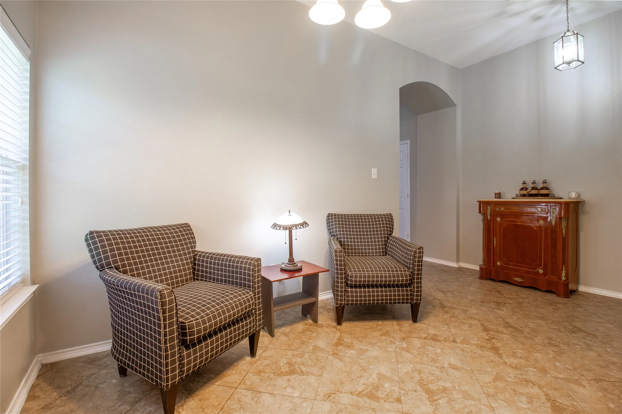 Formal dining or Sitting room