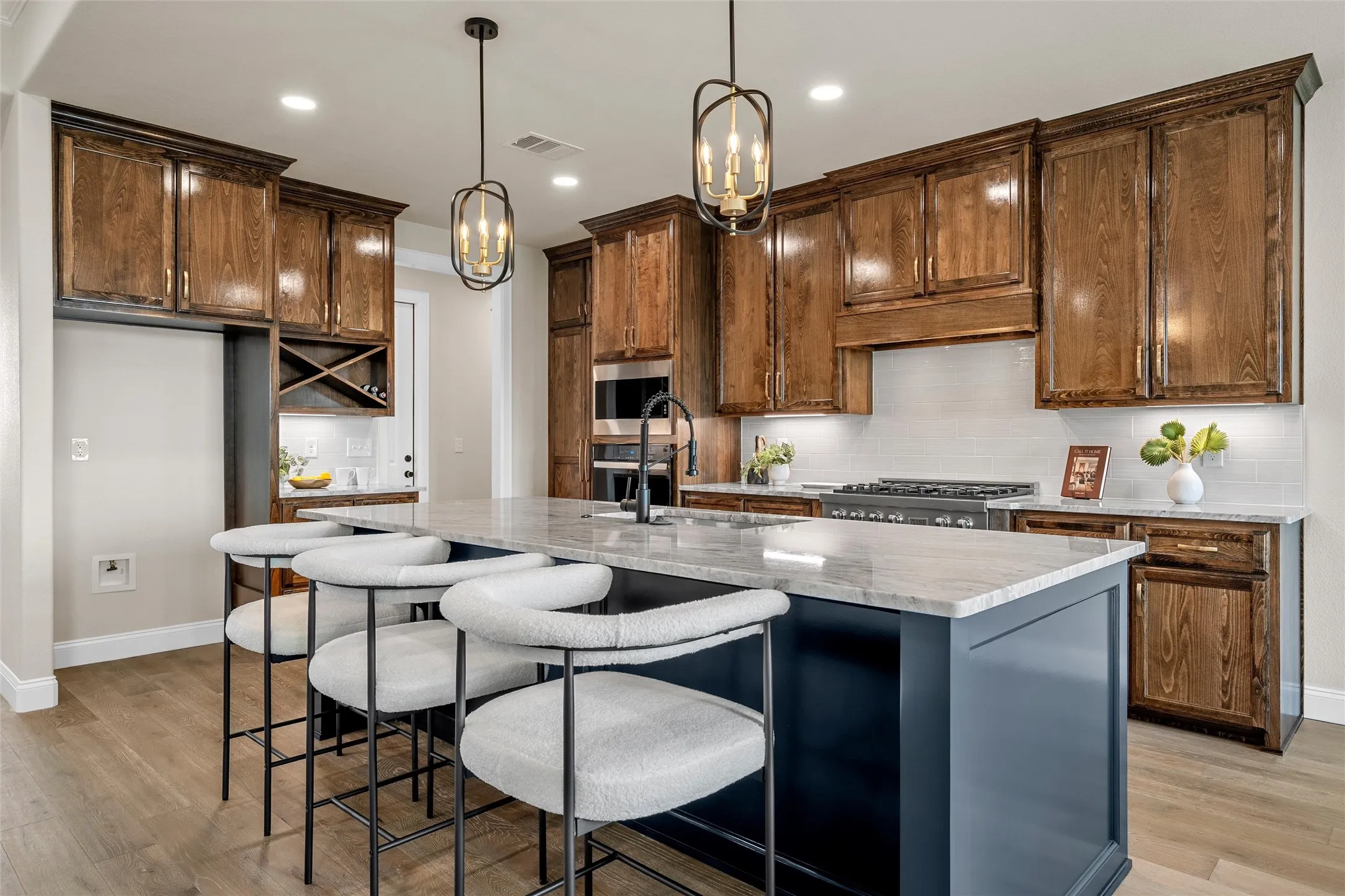 Single Family Residence For Sale in Mc Lennan County , 1025 Galaxy, Woodway, Texas 76712, 4 Bedroom, 4 Bathroom, 2 Garage spaces, 2,938 Sqft, built in 2026, mls#21329038, Real Estate Agent in Woodway, Homes For Sale in Mc Lennan county, Homes For Sale in Woodway, Realtor in Woodway Texas, Real Estate Brokerage Independent Realty Texas, Luminita Cordes Realtor
