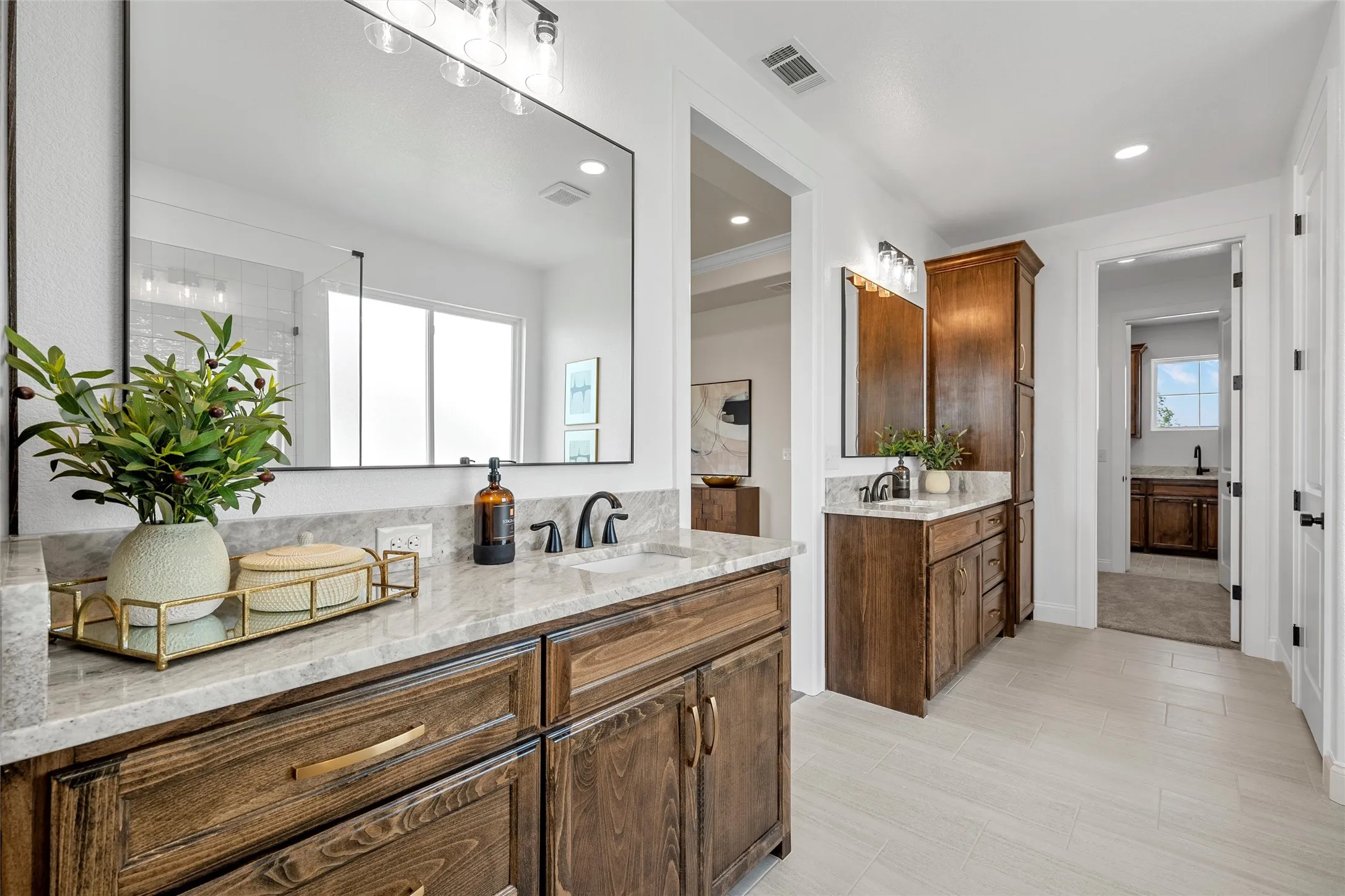 Single Family Residence For Sale in Mc Lennan County , 1025 Galaxy, Woodway, Texas 76712, 4 Bedroom, 4 Bathroom, 2 Garage spaces, 2,938 Sqft, built in 2026, mls#21329038, Real Estate Agent in Woodway, Homes For Sale in Mc Lennan county, Homes For Sale in Woodway, Realtor in Woodway Texas, Real Estate Brokerage Independent Realty Texas, Luminita Cordes Realtor