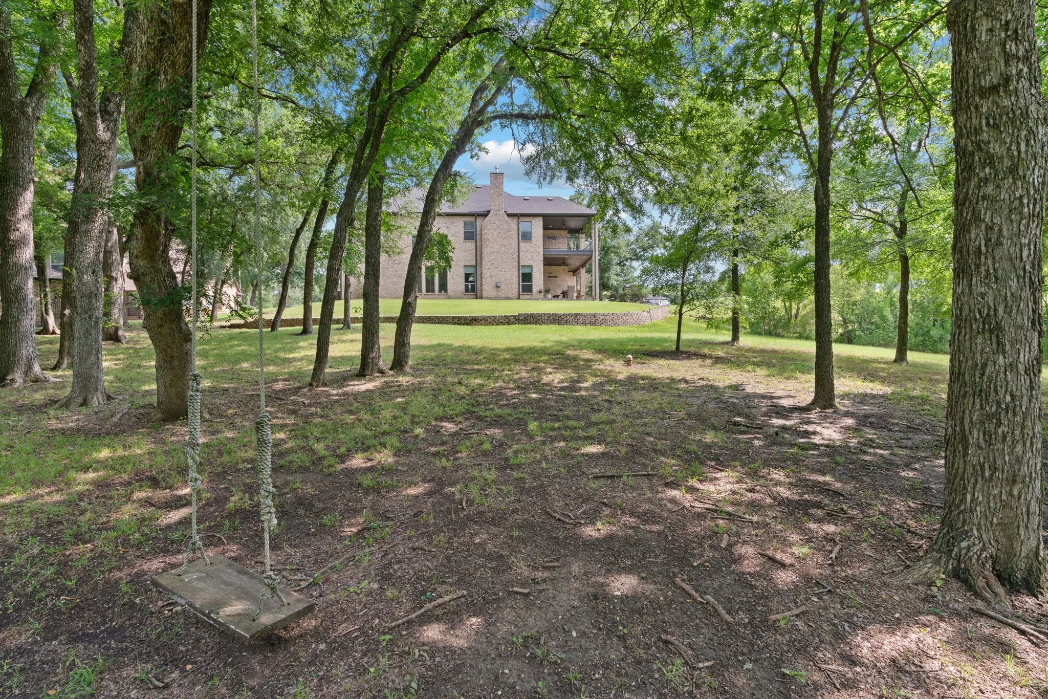 Single Family Residence For Sale in Ellis County , 1803 Sunset Crossing, Cedar Hill, Texas 75104, 4 Bedroom, 4 Bathroom, 2 Garage spaces, 4,107 Sqft, built in 2017, mls#21324280, Real Estate Agent in Cedar Hill, Homes For Sale in Ellis county, Homes For Sale in Cedar Hill, Realtor in Cedar Hill Texas, Real Estate Brokerage Independent Realty Texas, Luminita Cordes Realtor